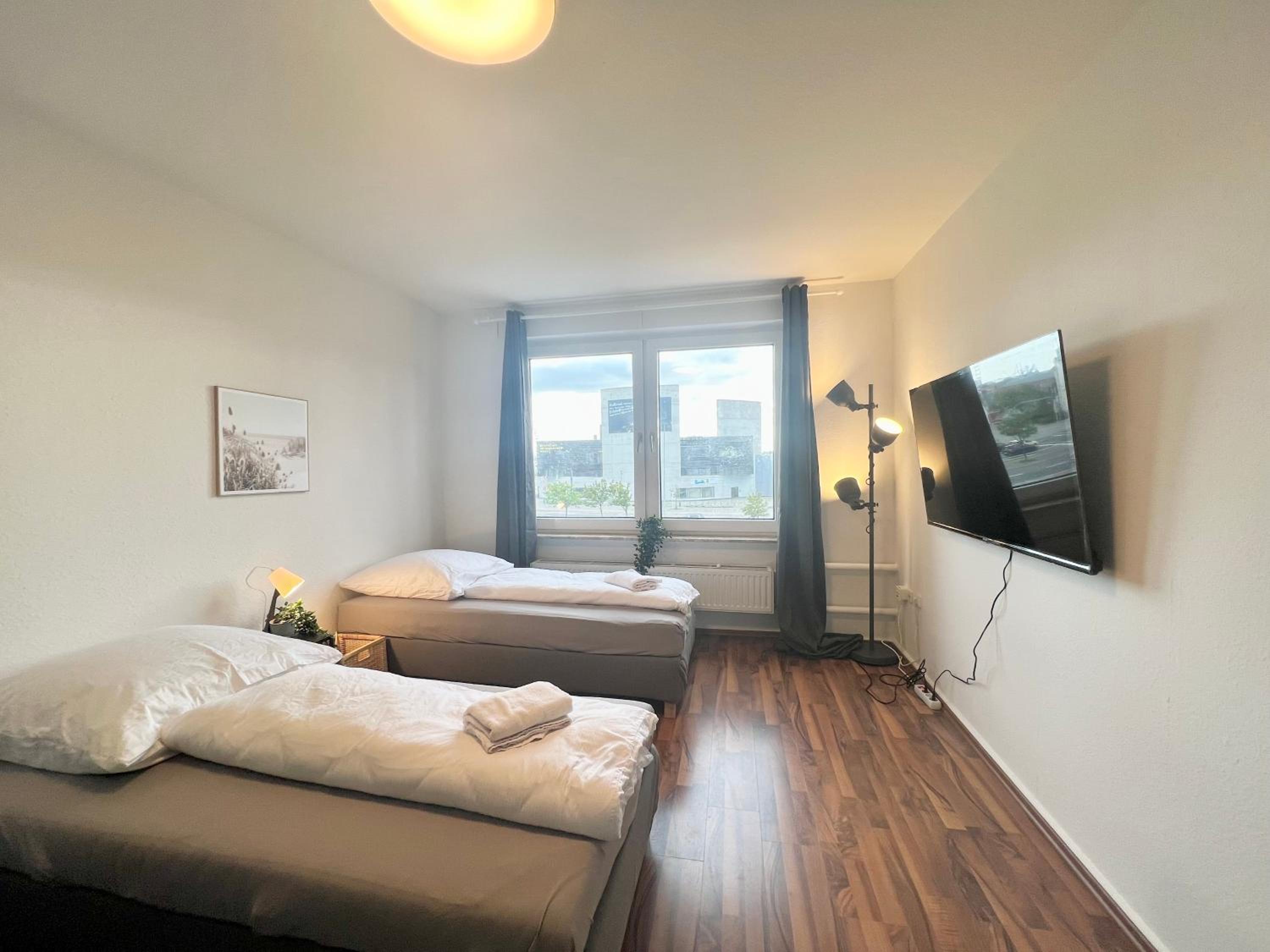 Three-Bedroom Apartment photo 2
