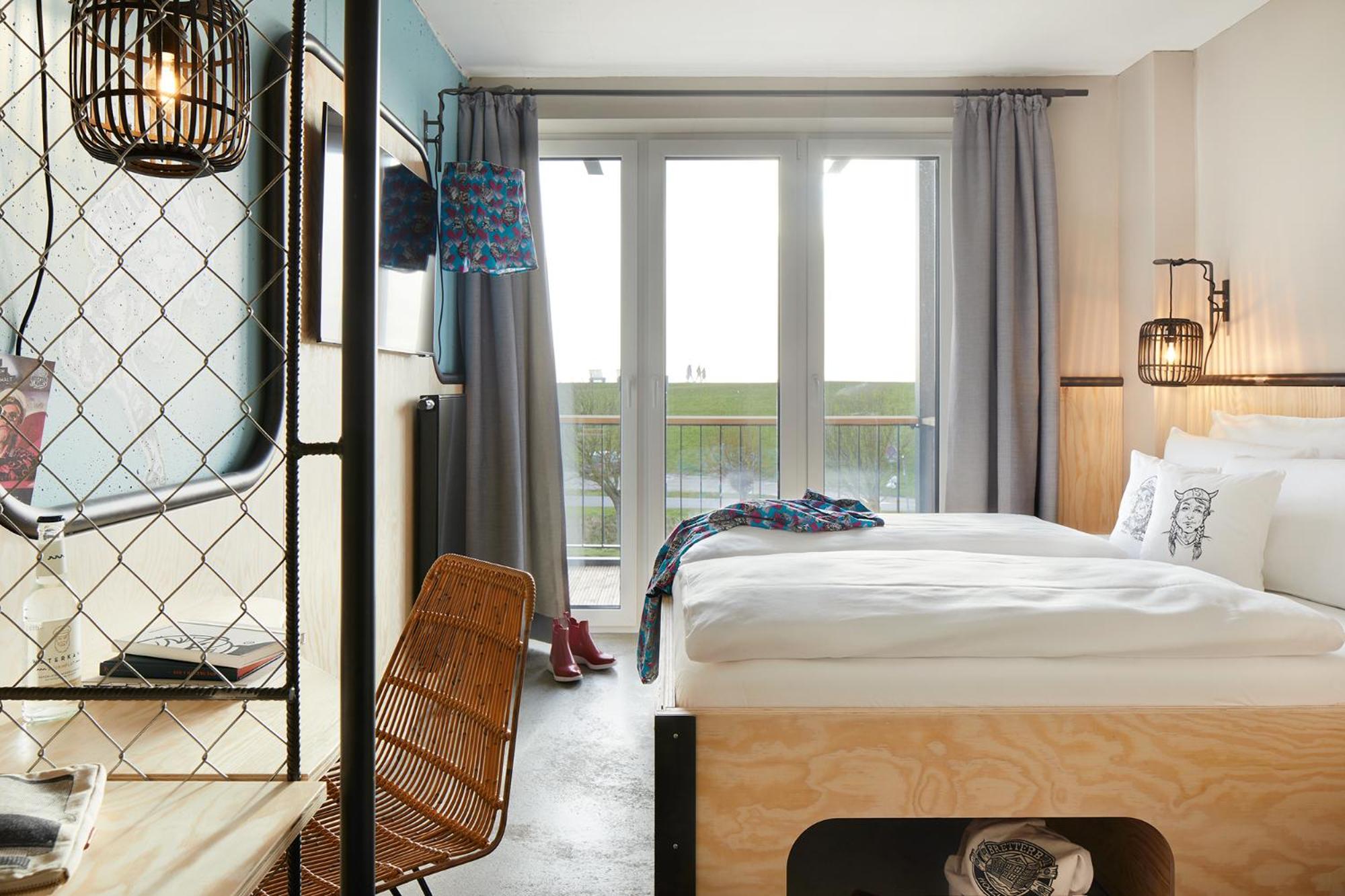 Doppelzimmer mit Deichblick und Balkon photo 1