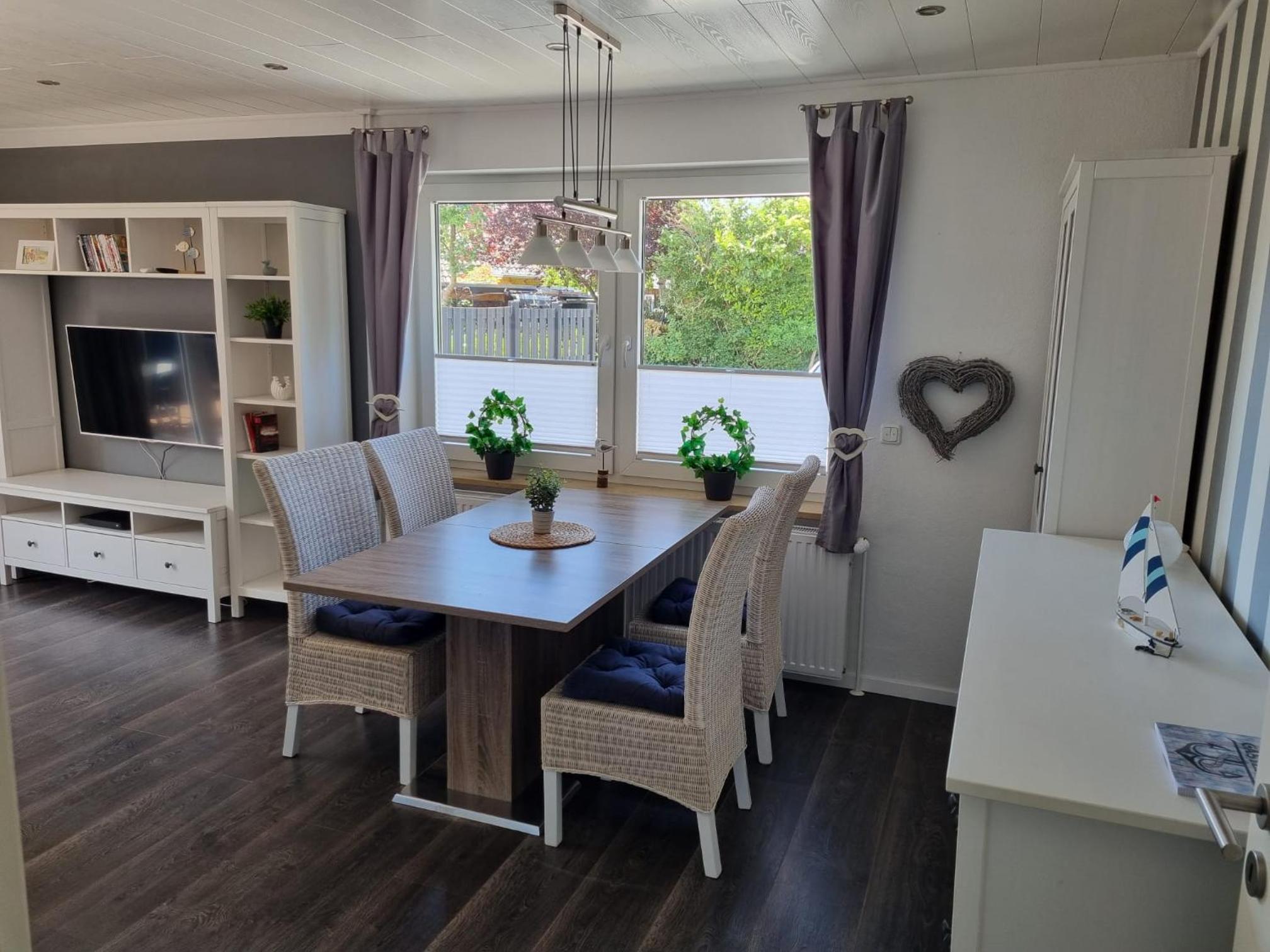 Two-Bedroom House photo 2