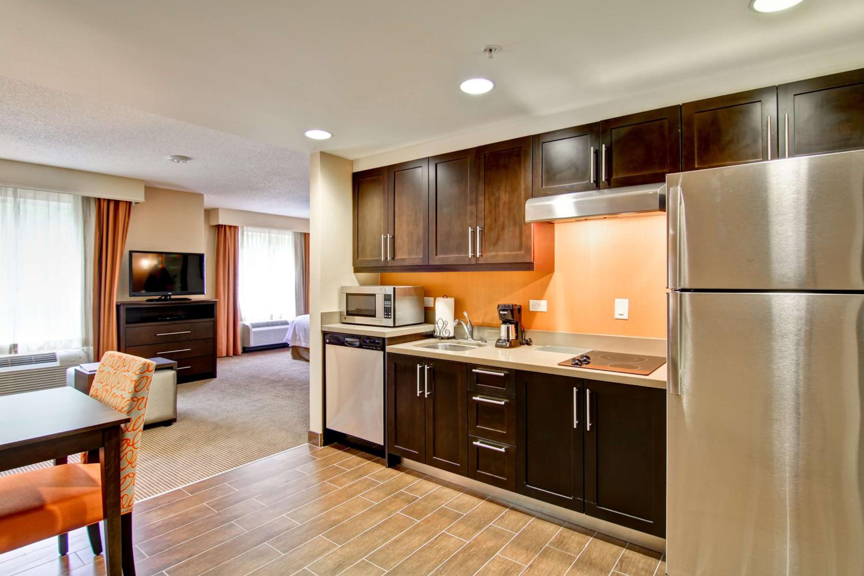 King Studio Suite - Hearing Access/Non-Smoking photo 1