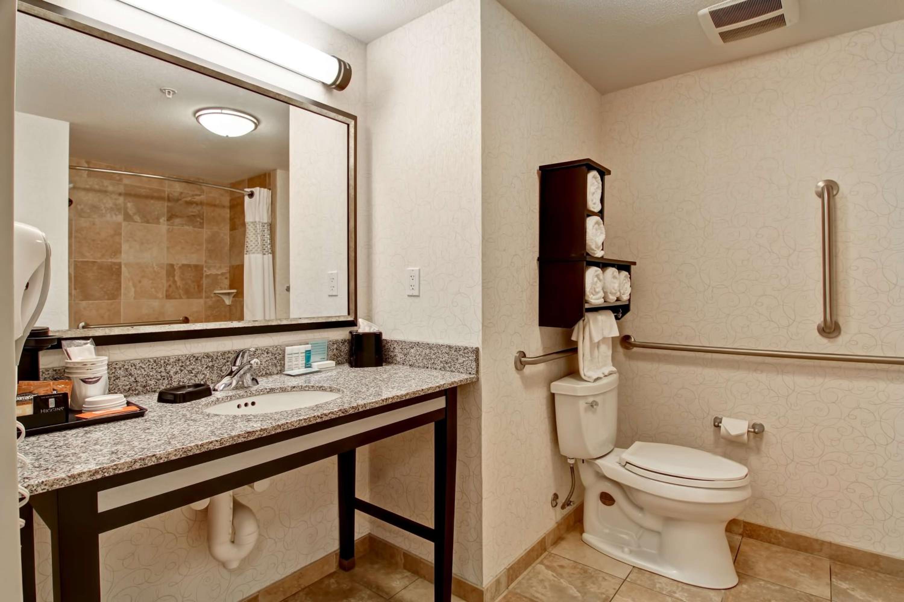 King Room - Disability Access/Non-Smoking - Photo 3