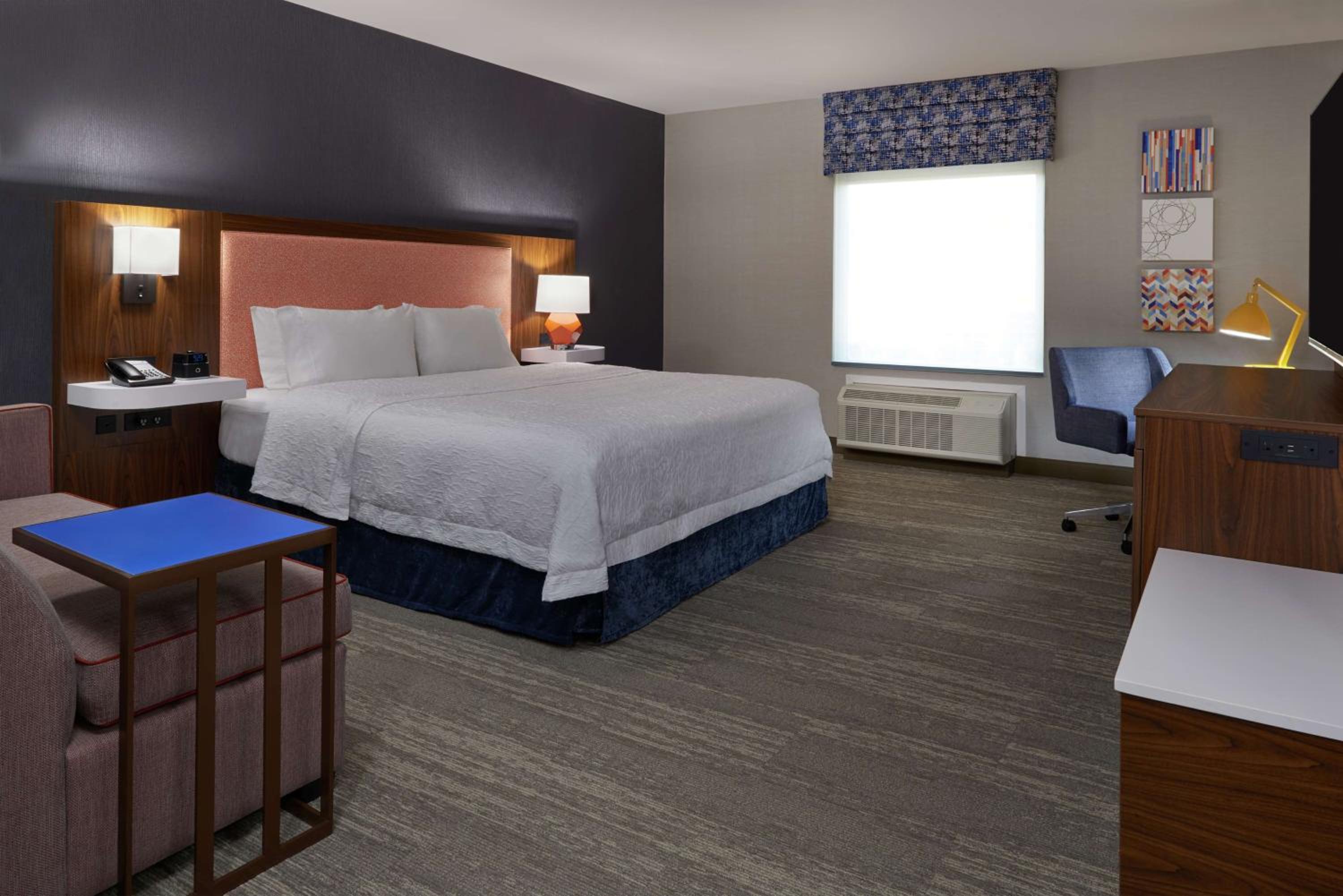 King Room - Disability Access/Non-Smoking - Photo 1