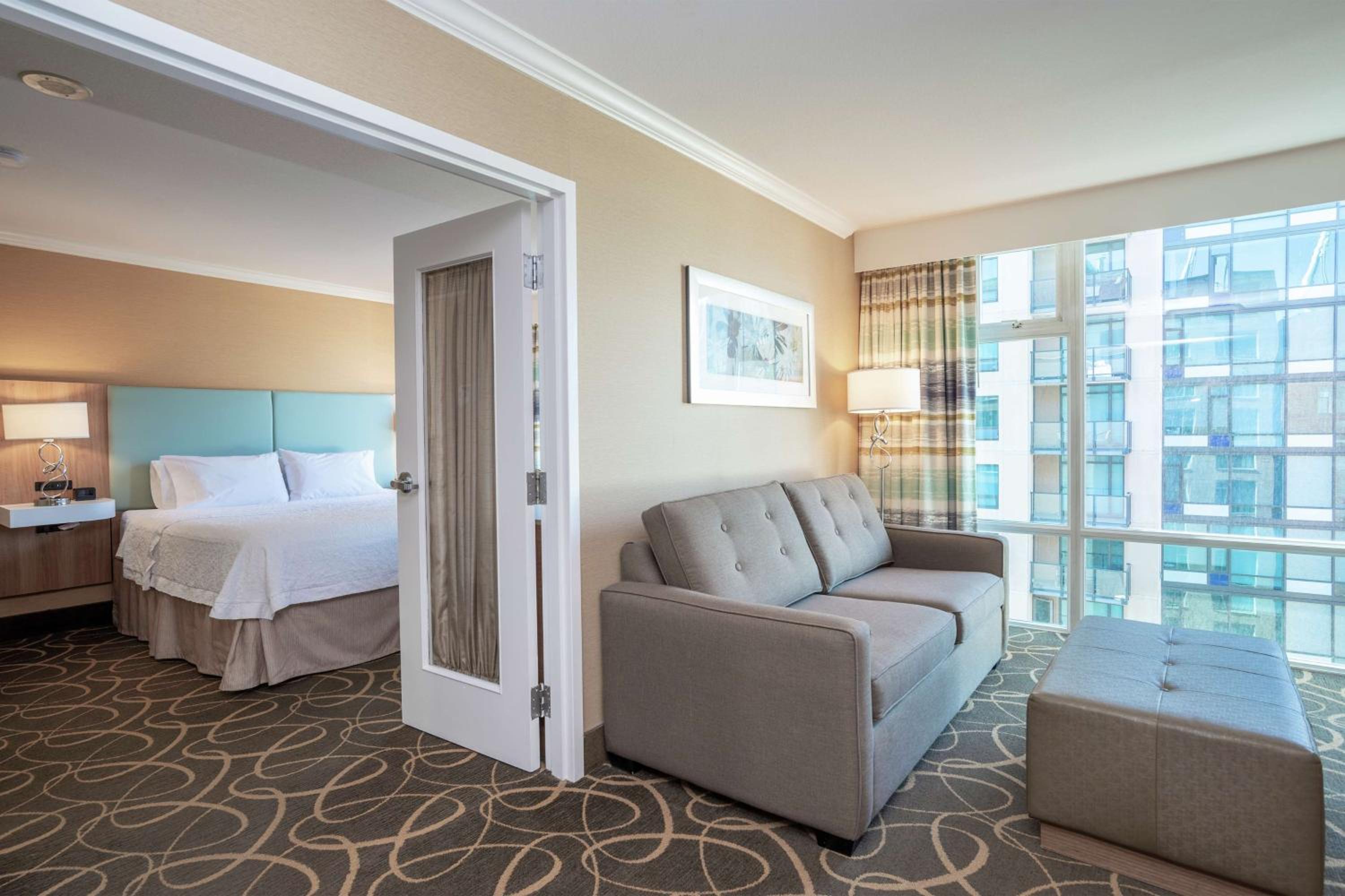 King Suite with Kitchenette - Non-Smoking