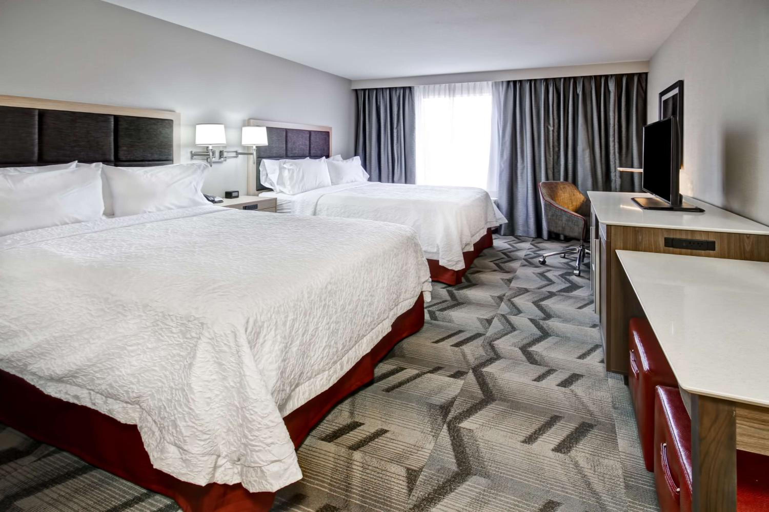 Queen Room with Two Queen Beds - Non-Smoking