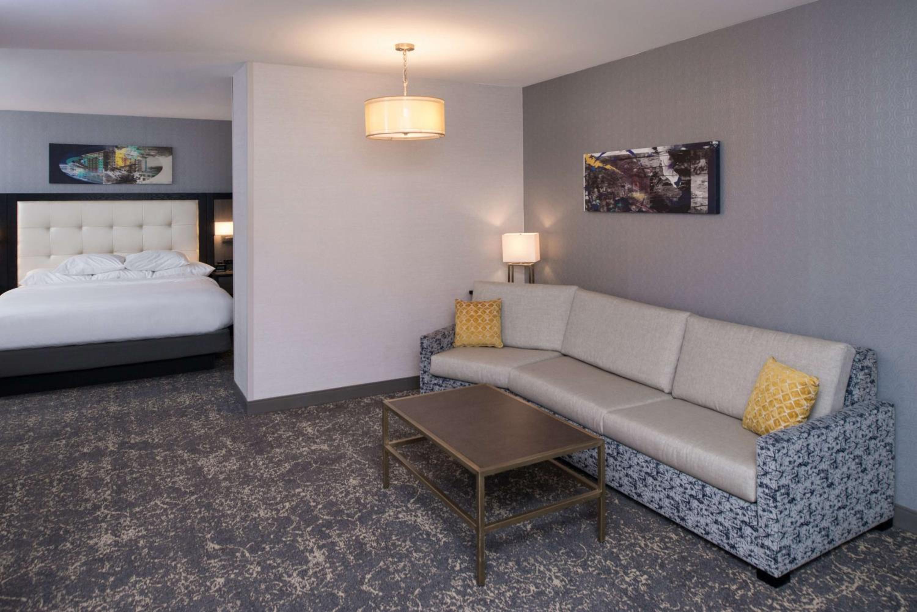 King Suite with Spa Bath