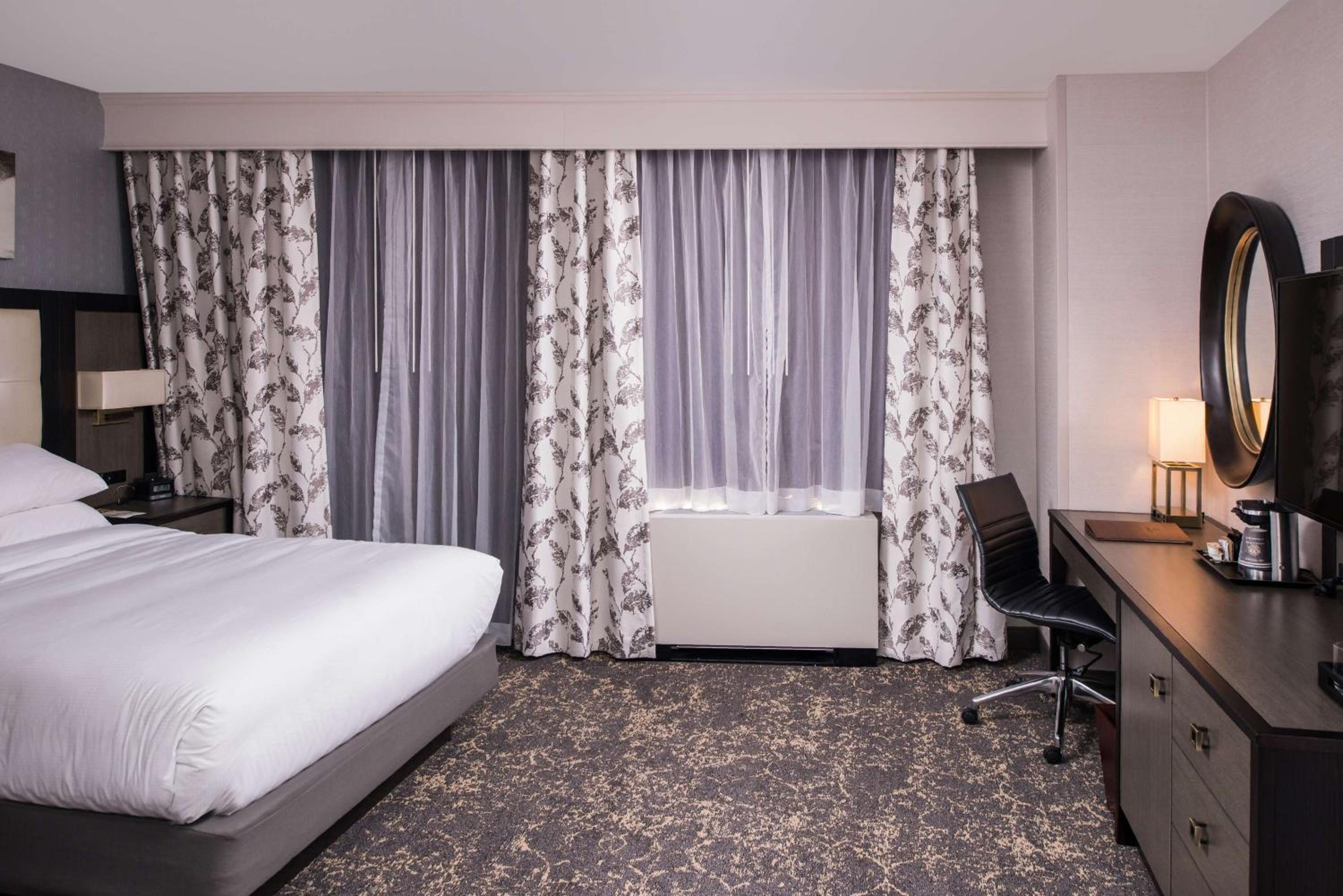 Queen Room - Photo 1