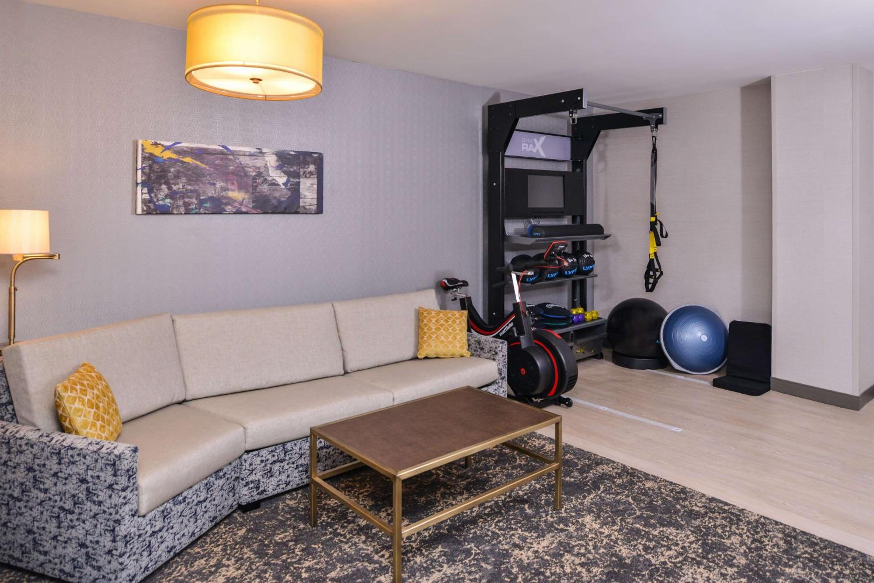 King Studio Suite
