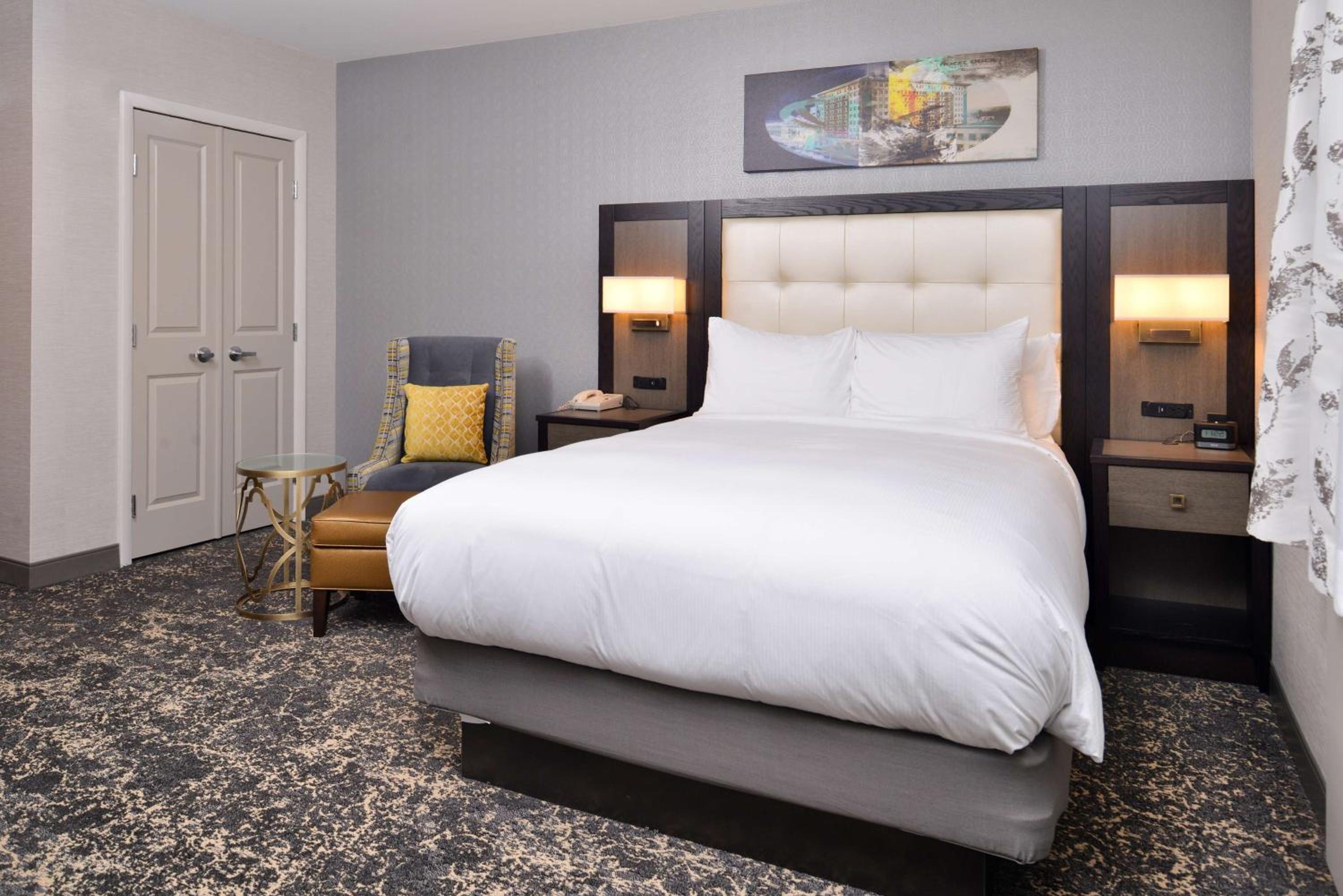 Queen Room - Photo 6