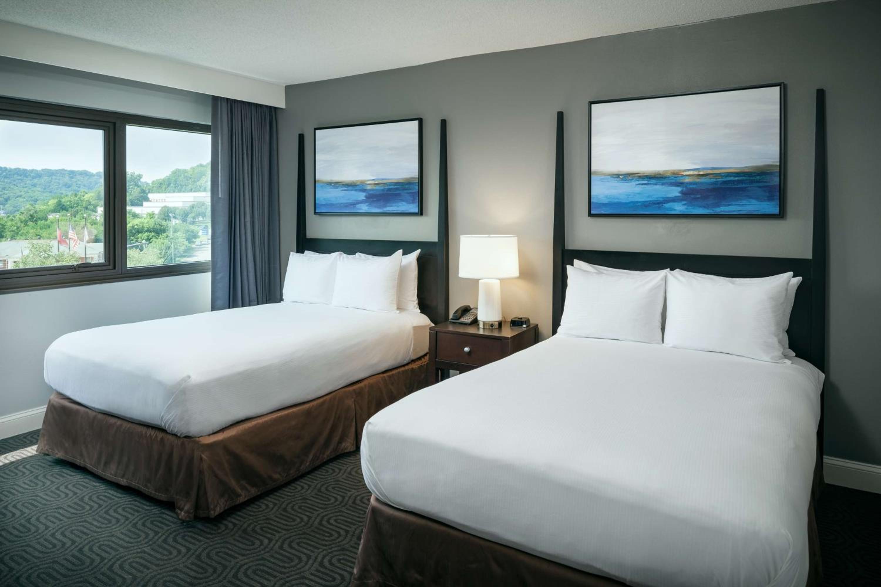 Double Suite with Two Double Beds - Photo 7