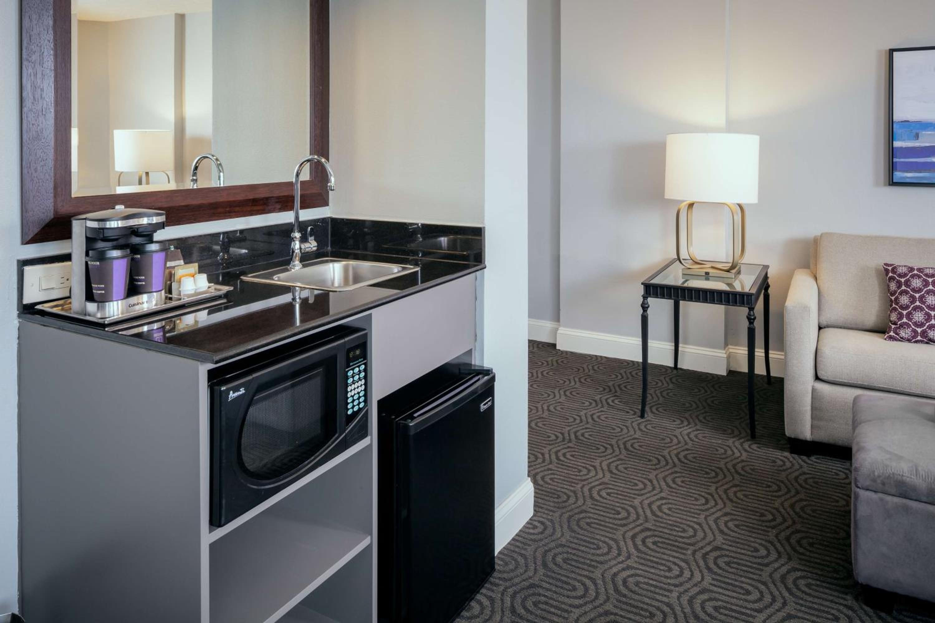 Executive Corner King Room - Photo 4