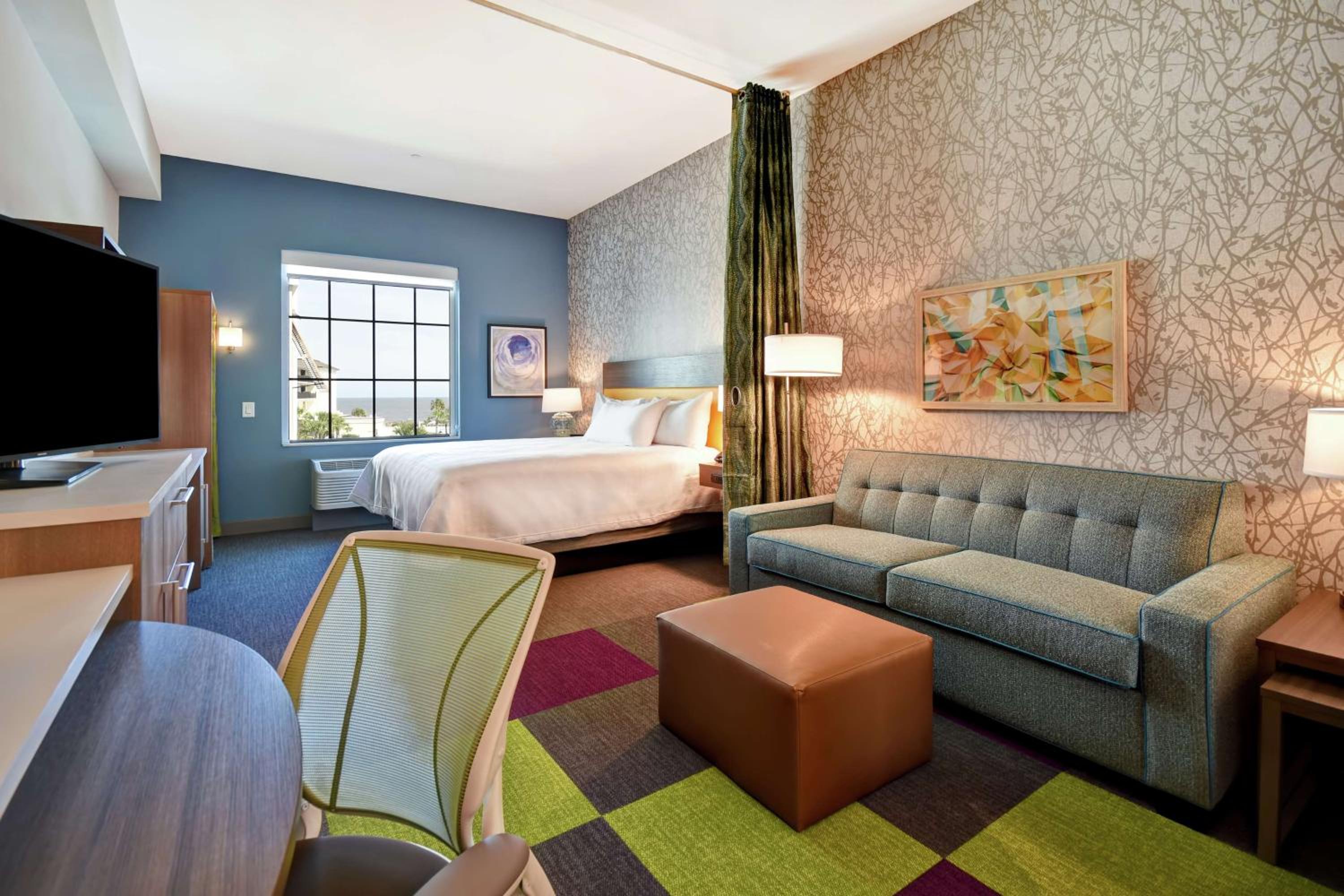 King Studio Suite - Non-Smoking - Photo 10