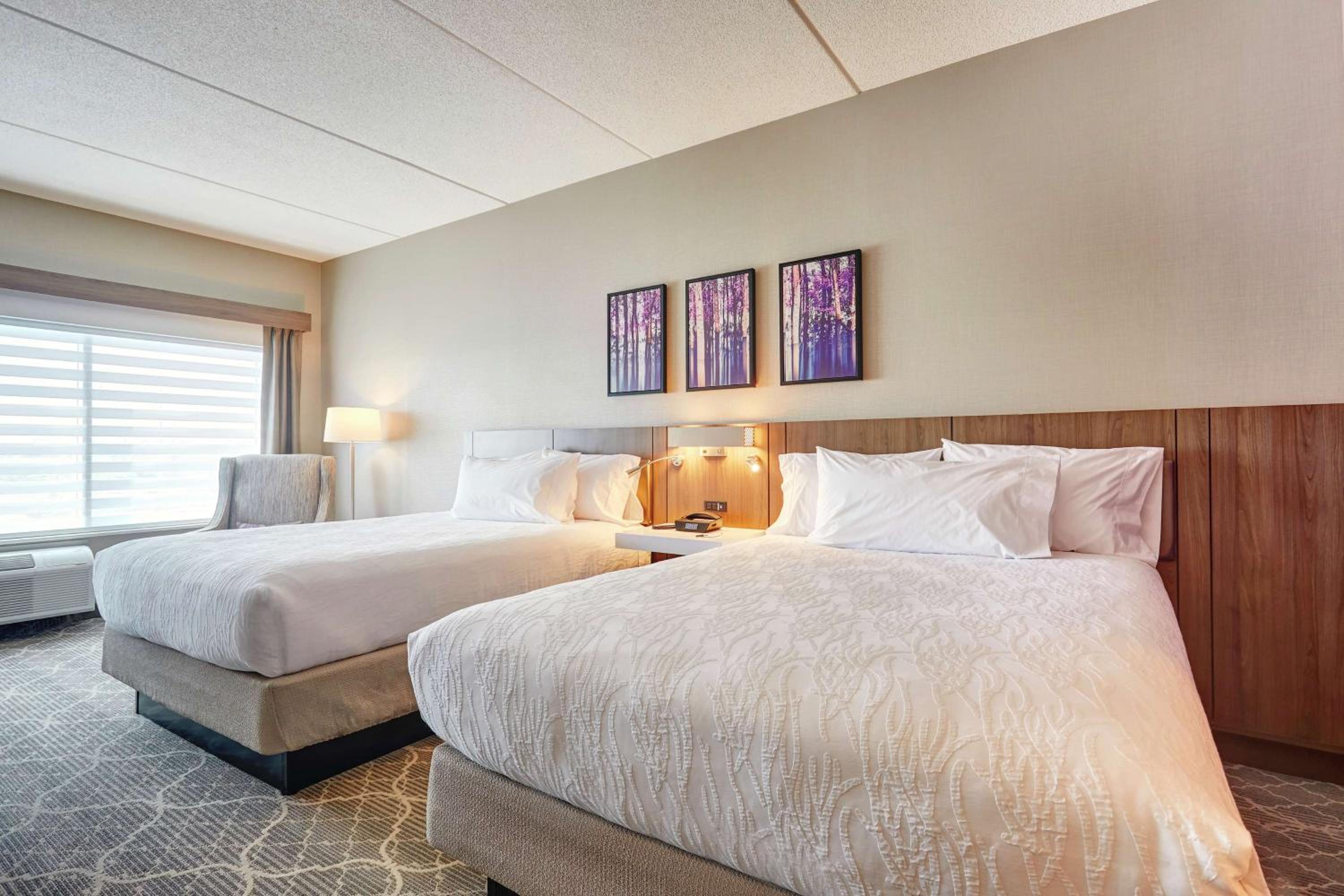 Queen Room with Two Queen Beds - Photo 1
