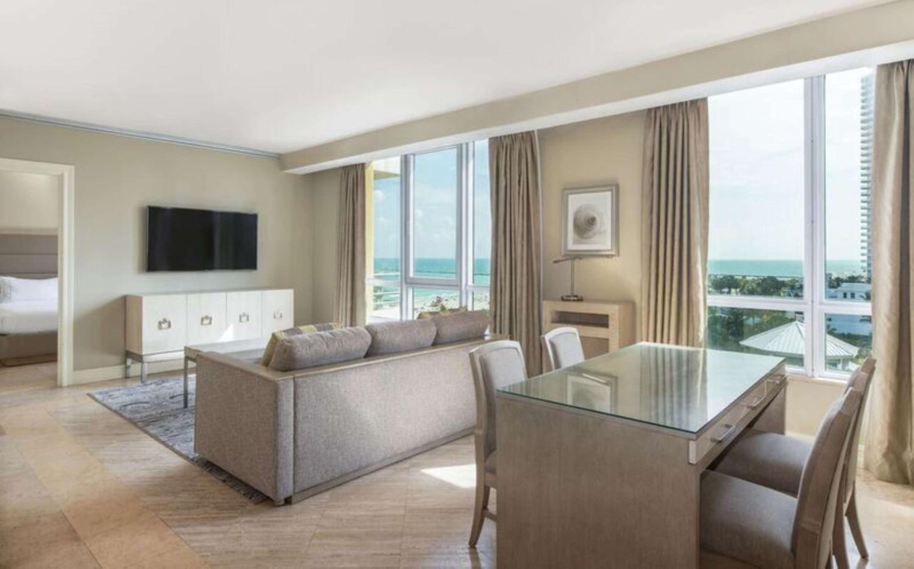 One-Bedroom King Suite with Partial Ocean View