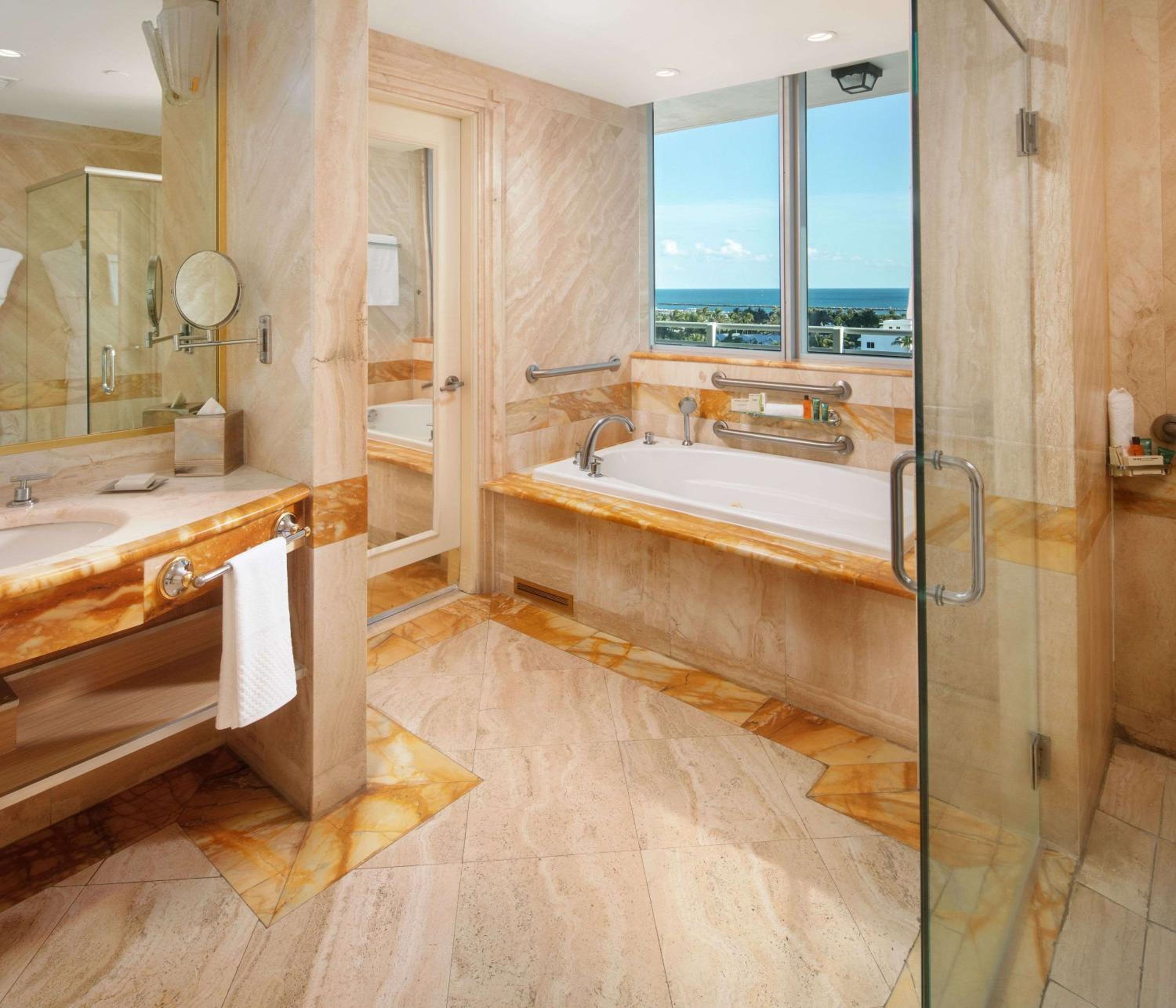 Two-Bedroom Oceanfront Suite with Sofa Bed thumbnail 6