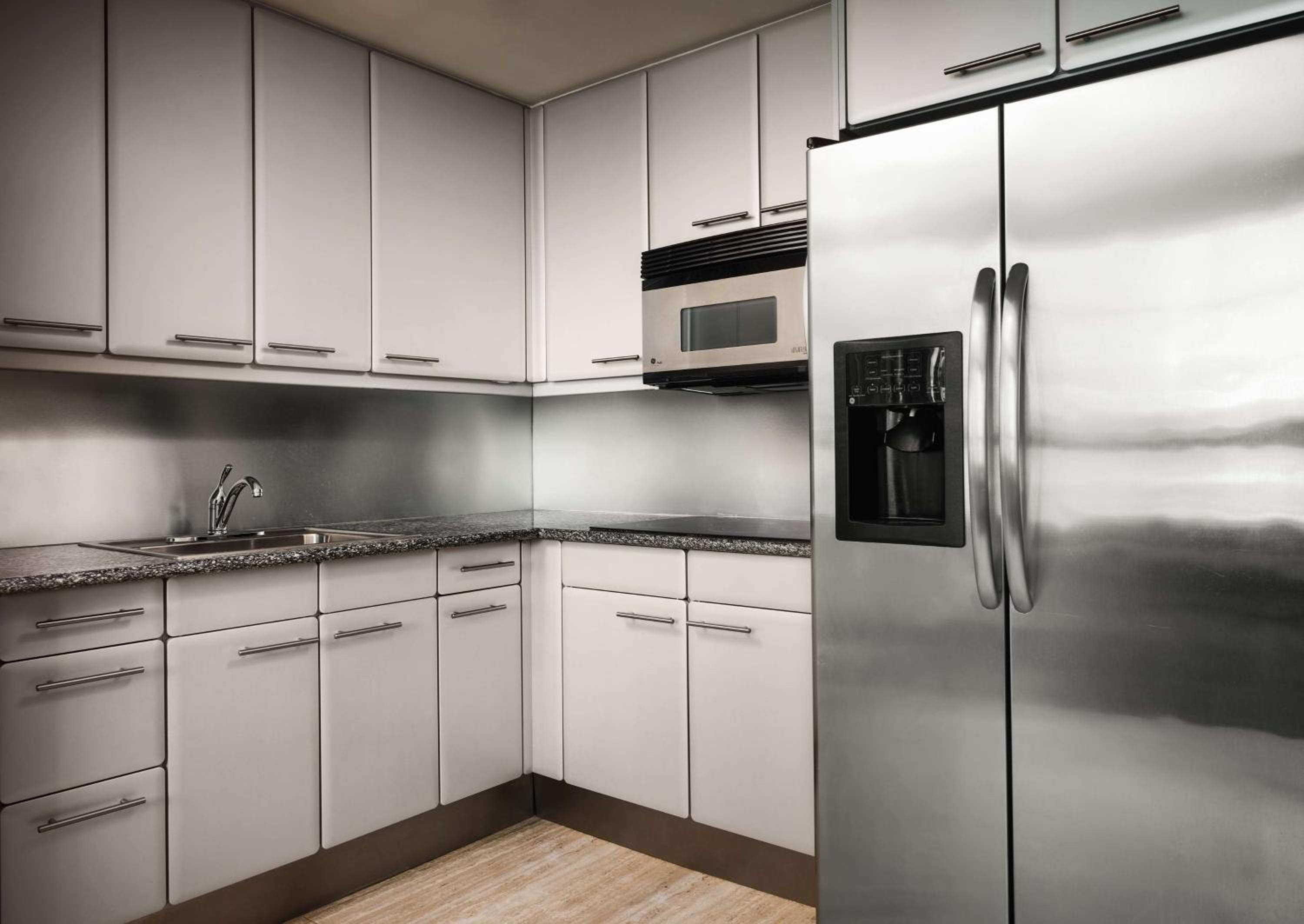 One-Bedroom King Suite with City View