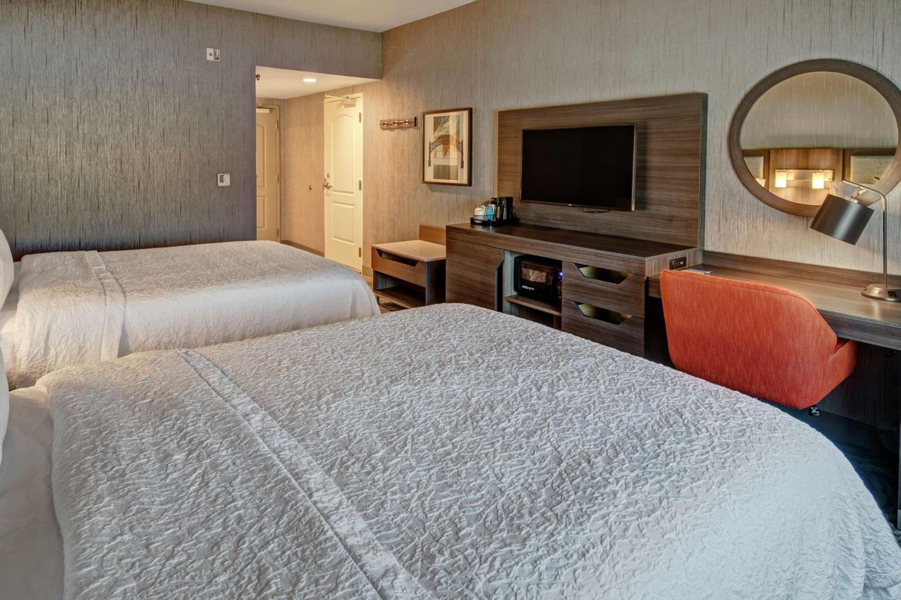 Queen Room with Two Queen Beds - Photo 1