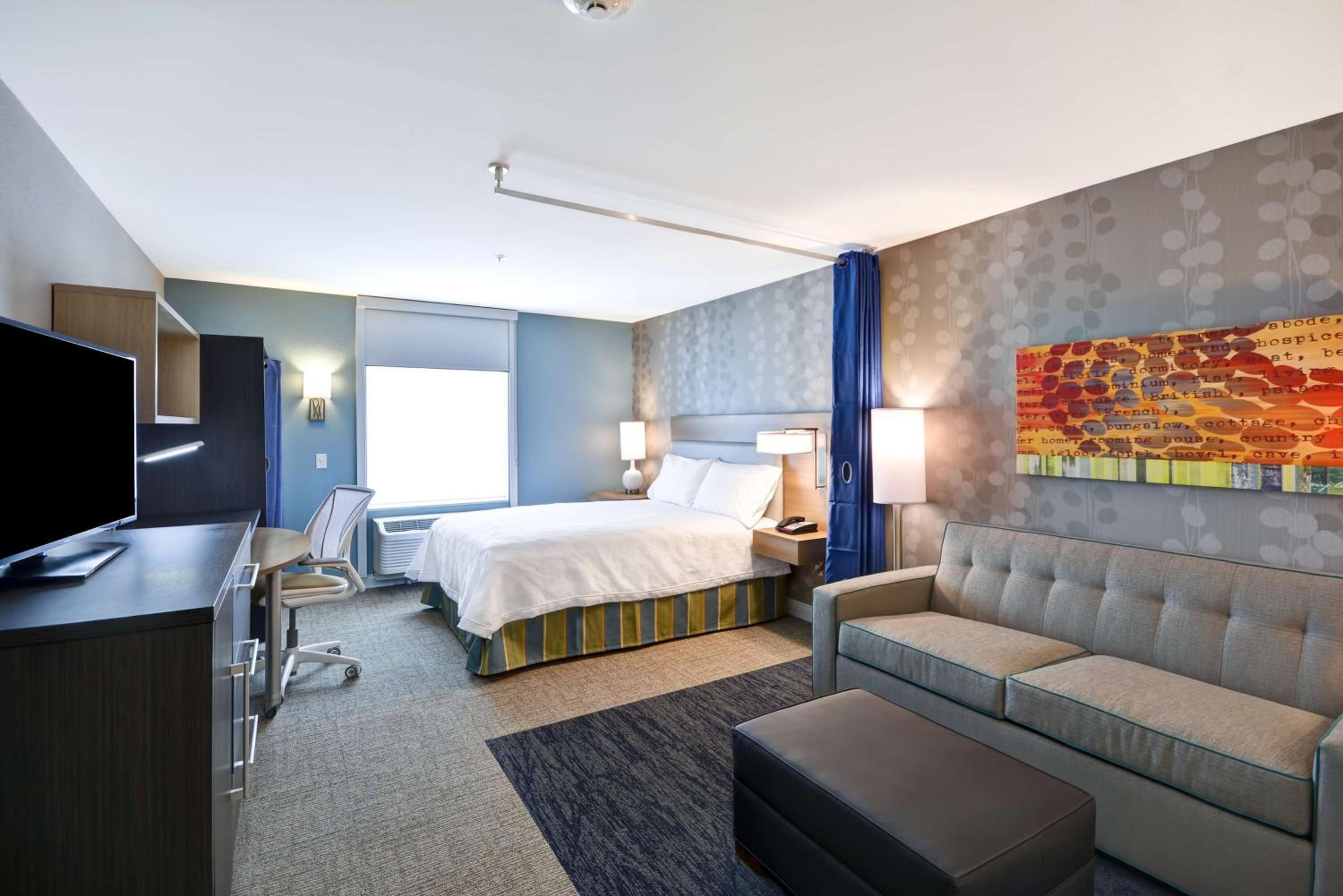 King Studio Suite - Non-Smoking - Photo 3