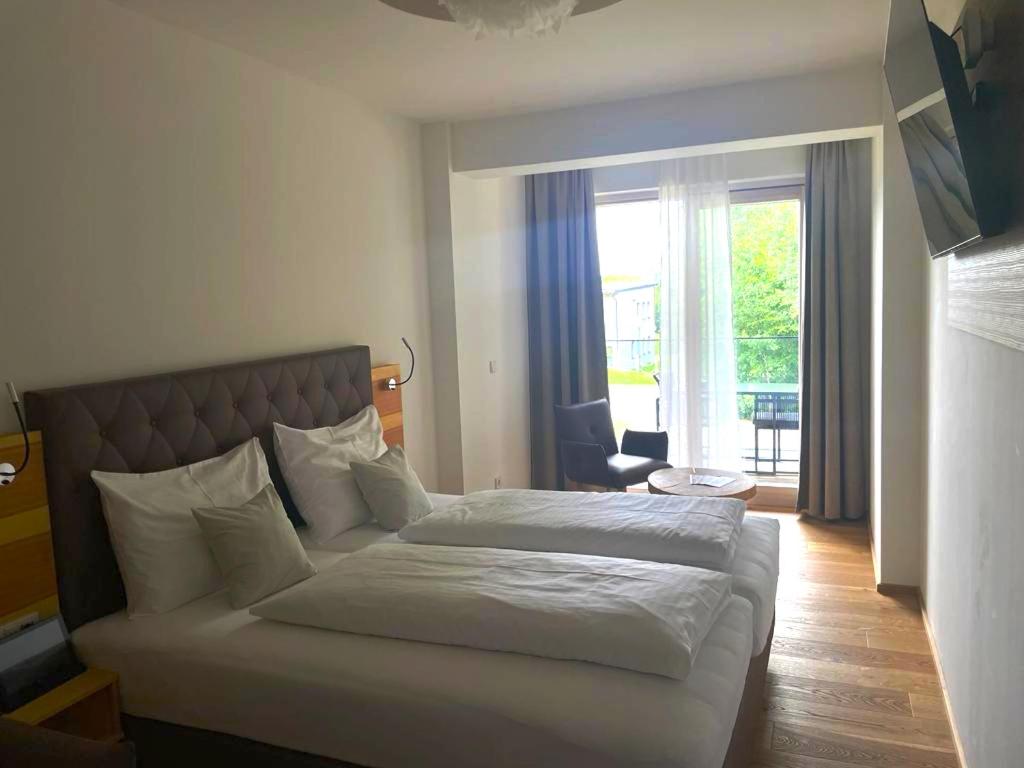 Standard Double Room - Photo 2