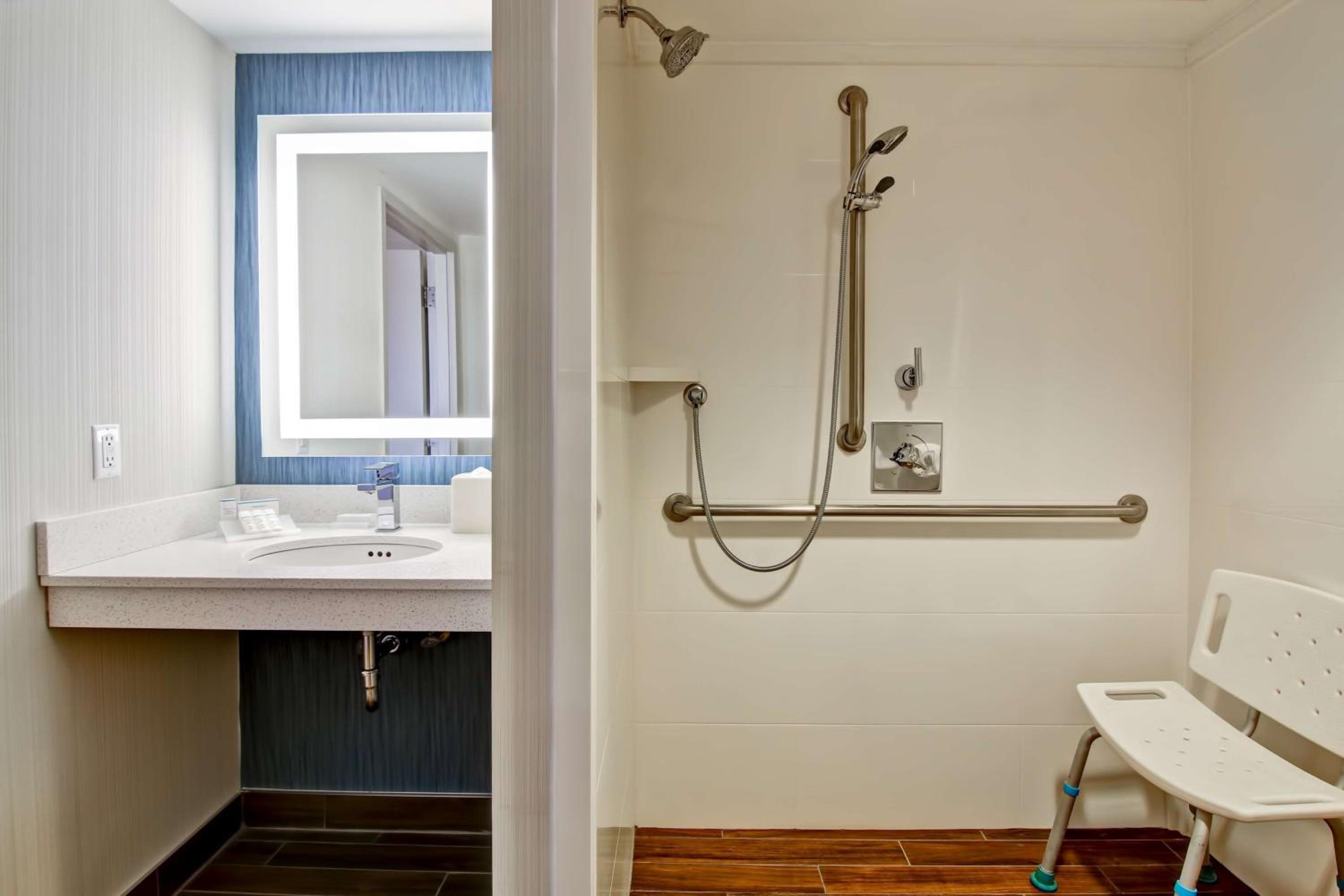 Two Queen Suite - Hearing Accessible