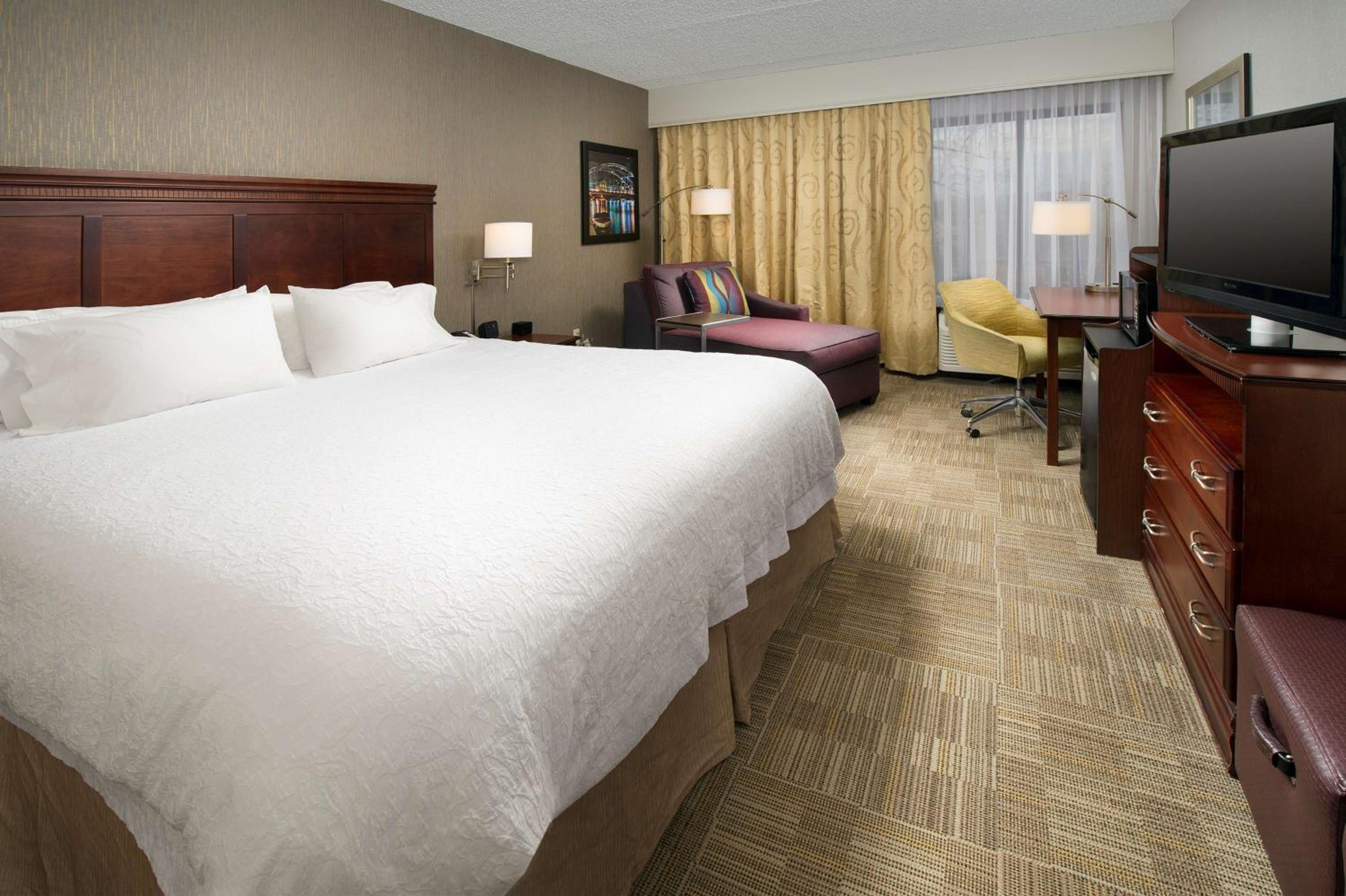 Standard King Room - Photo 1