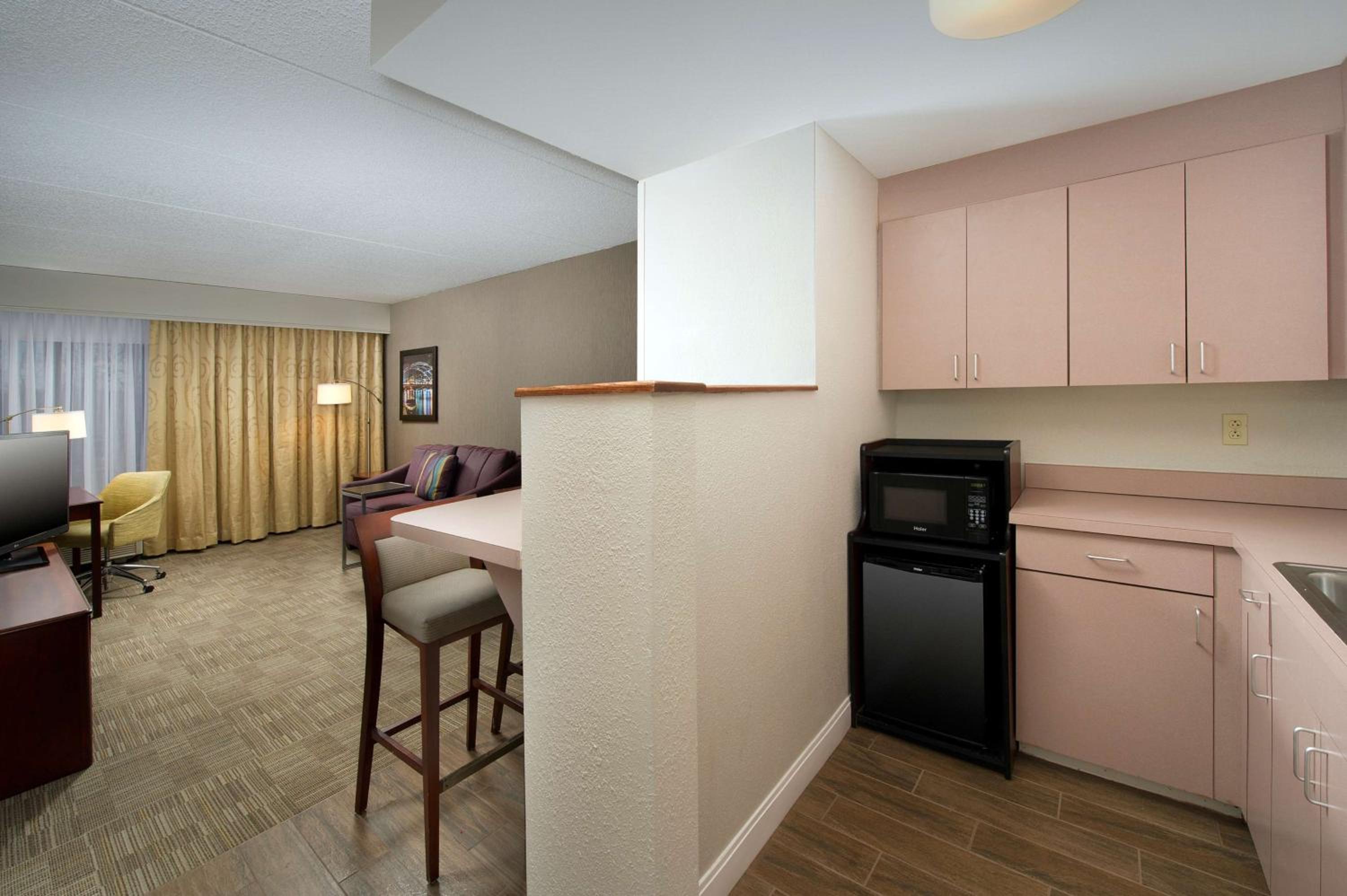 King Suite - Photo 2
