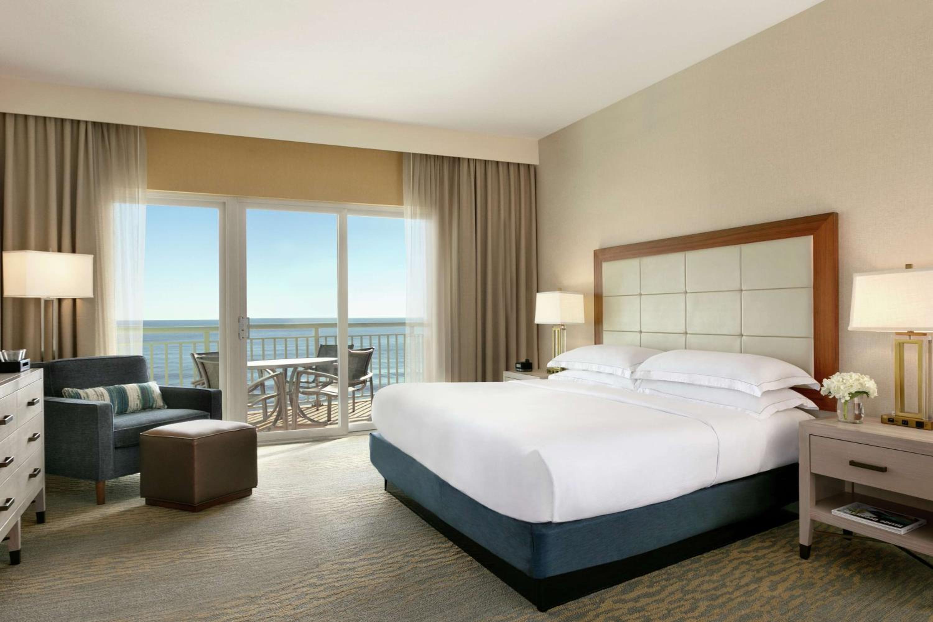 Oceanfront One-Bedroom King Suite  - Photo 1