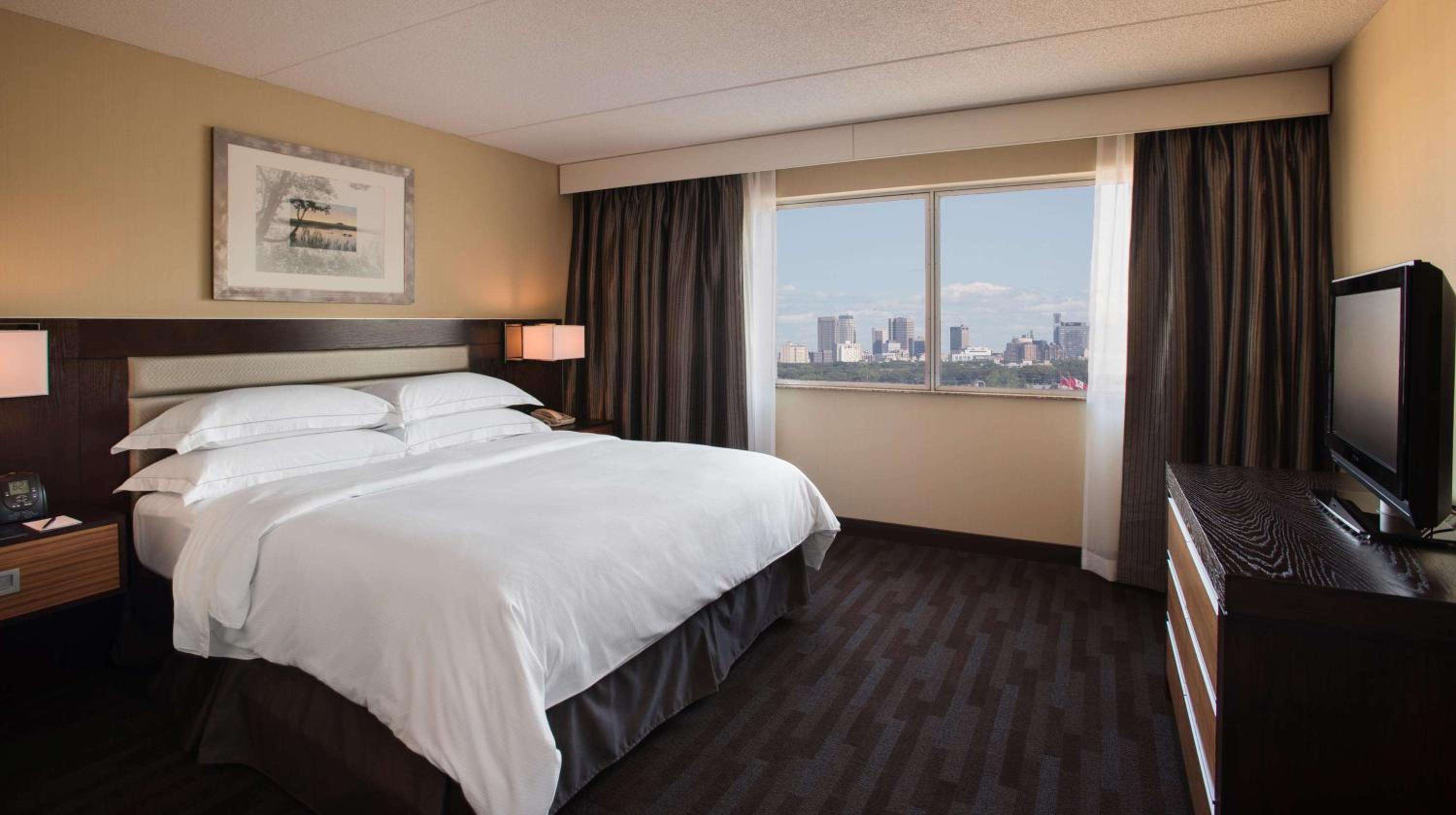 1 Bedroom Junior Suite thumbnail 5