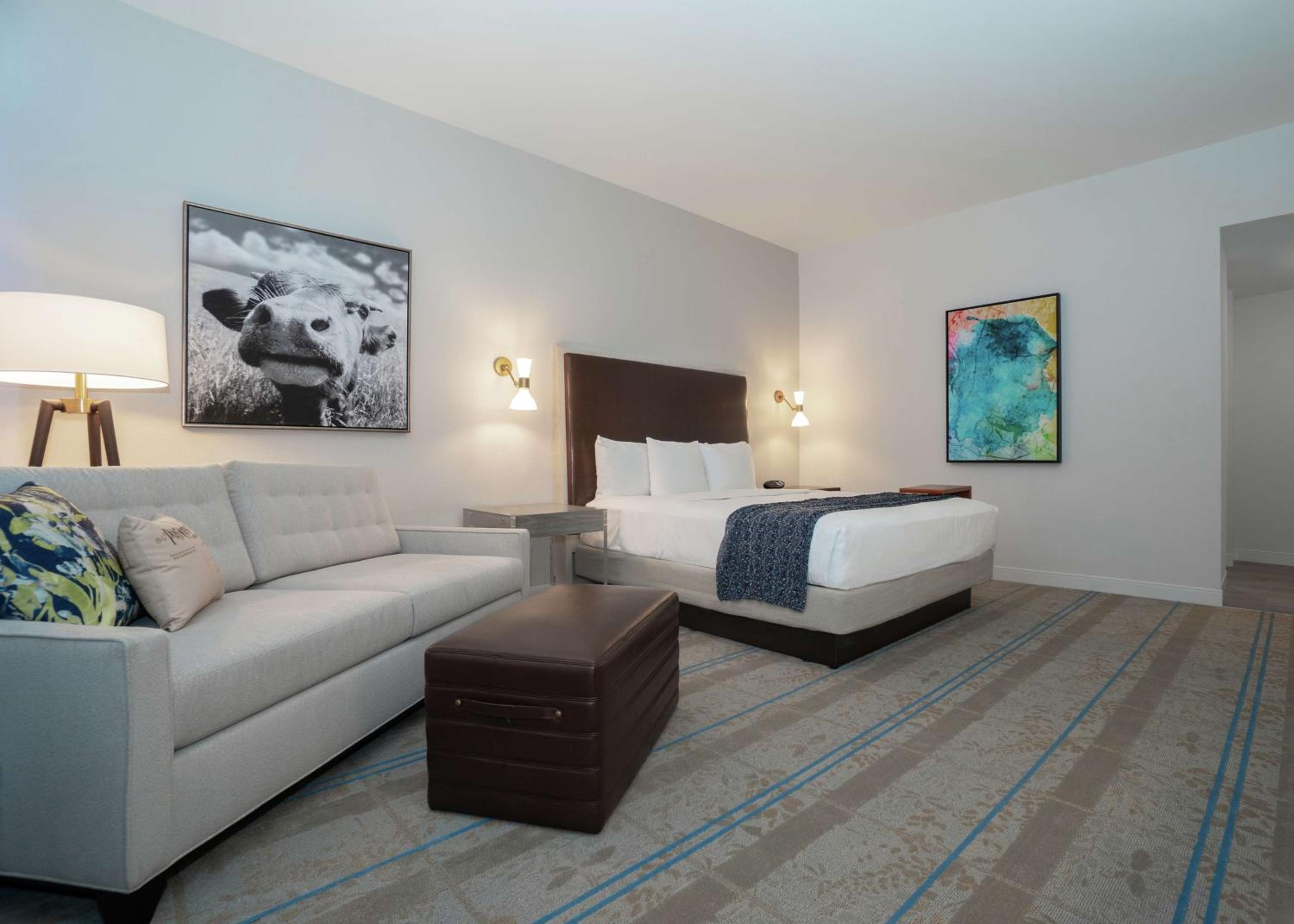 Premier King Room - Photo 4
