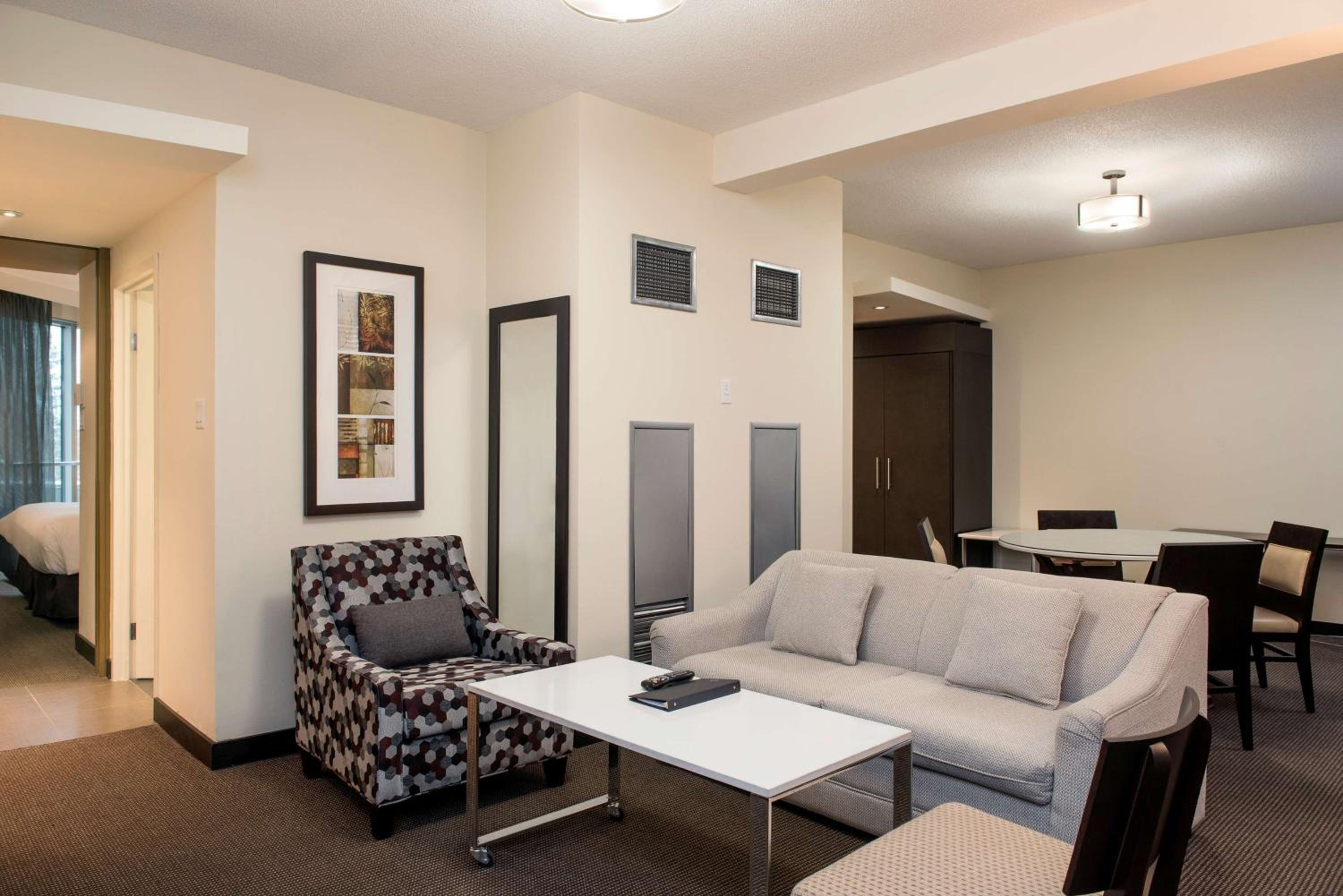 Two-Bedroom Suite - Non-Smoking