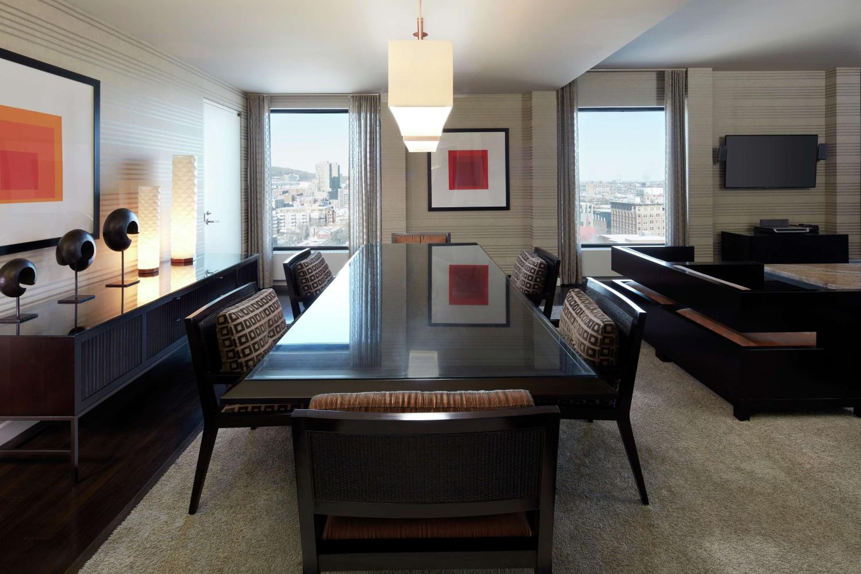 Presidential King Suite
