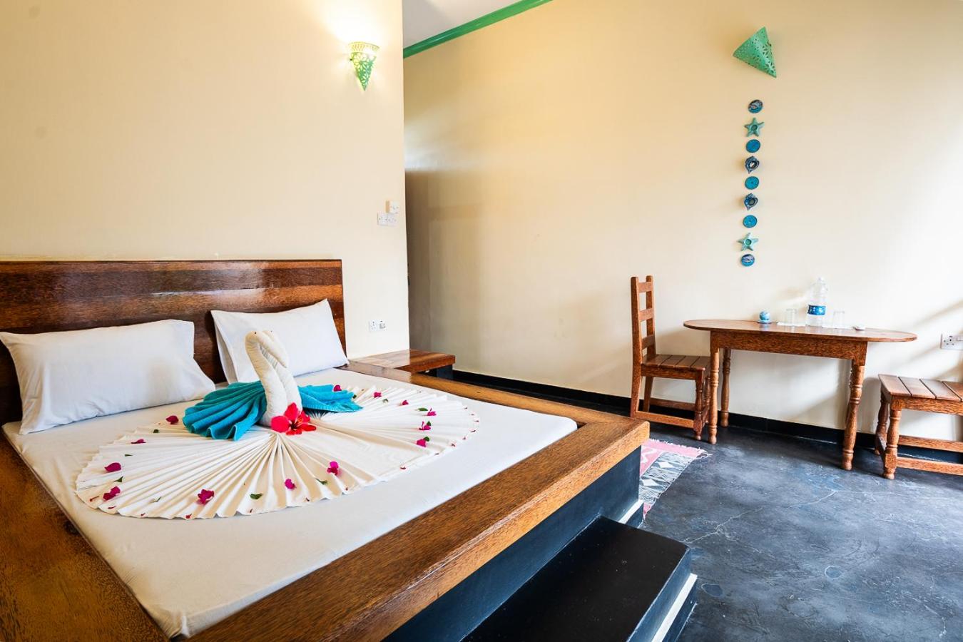Double Room with Balcony and Sea View photo 2