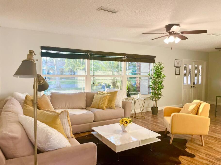 Four-Bedroom House photo 3