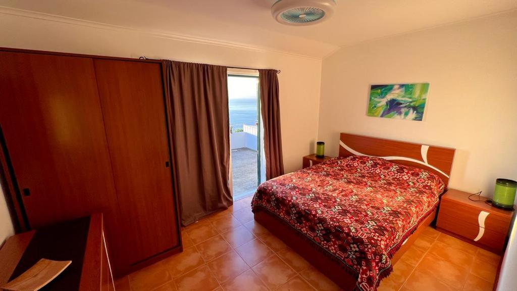 Two-Bedroom House photo 3