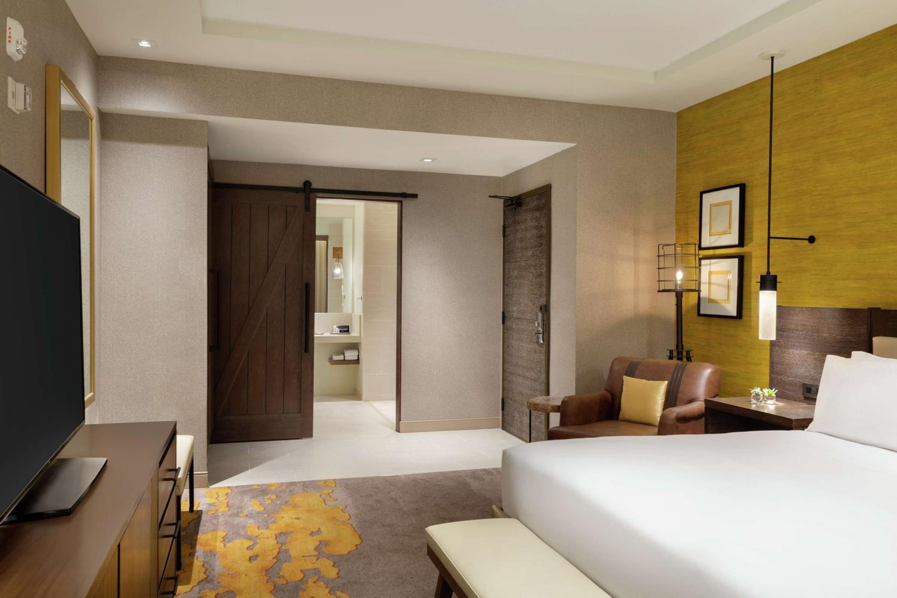 King Room - Hearing Access - Photo 2