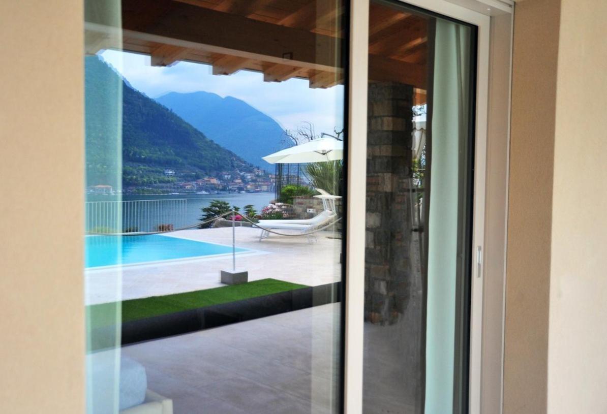 Double Room with Lake View photo 3