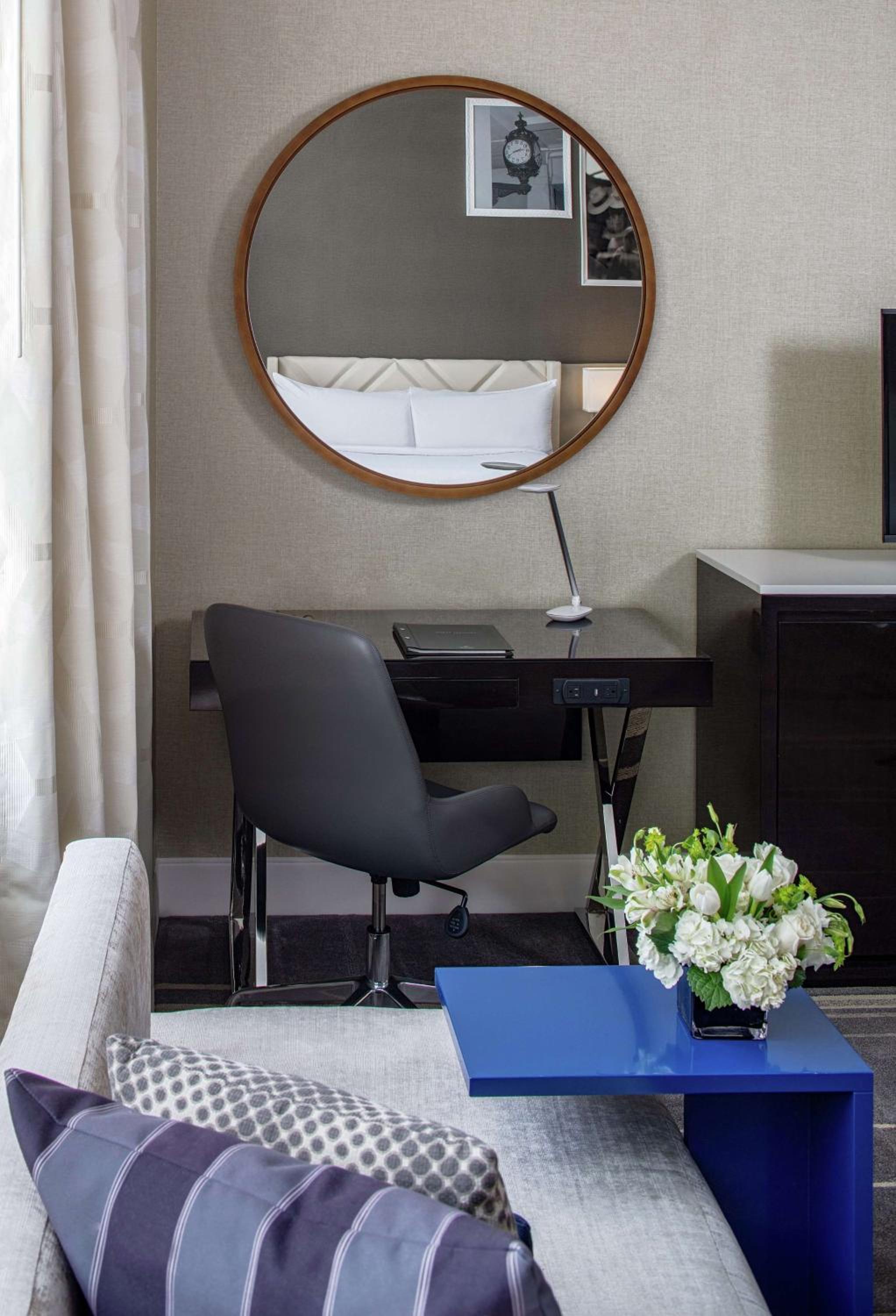 King Room - Hearing Access - Photo 6