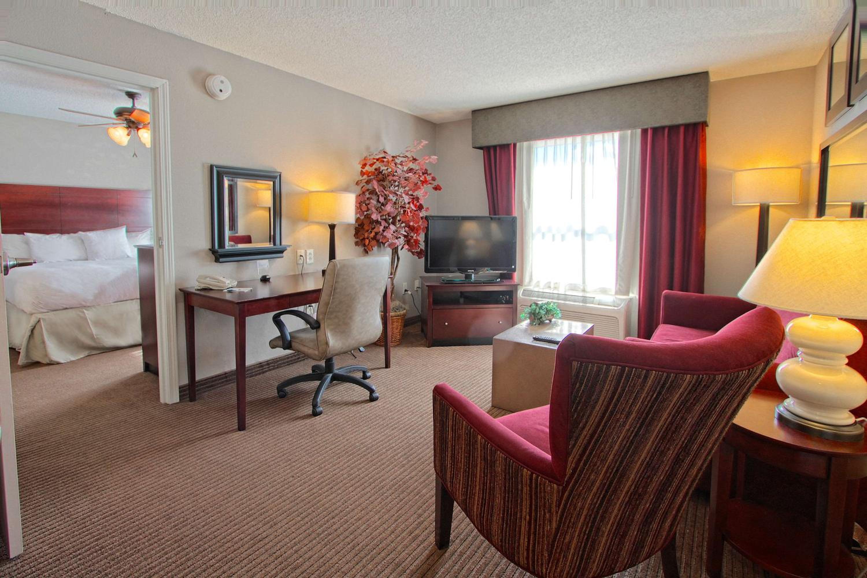 King Room with Two King Beds Suite - Photo 8