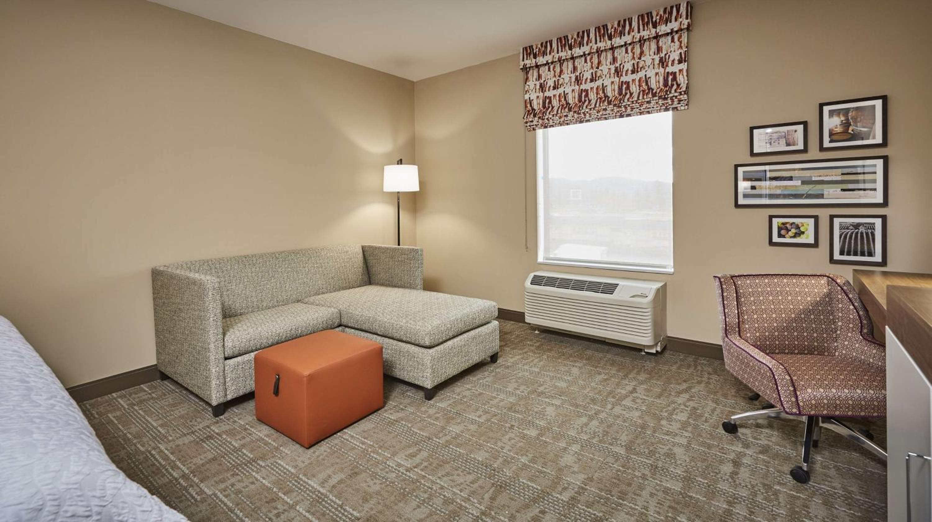 King Studio Suite - Non-Smoking photo 1