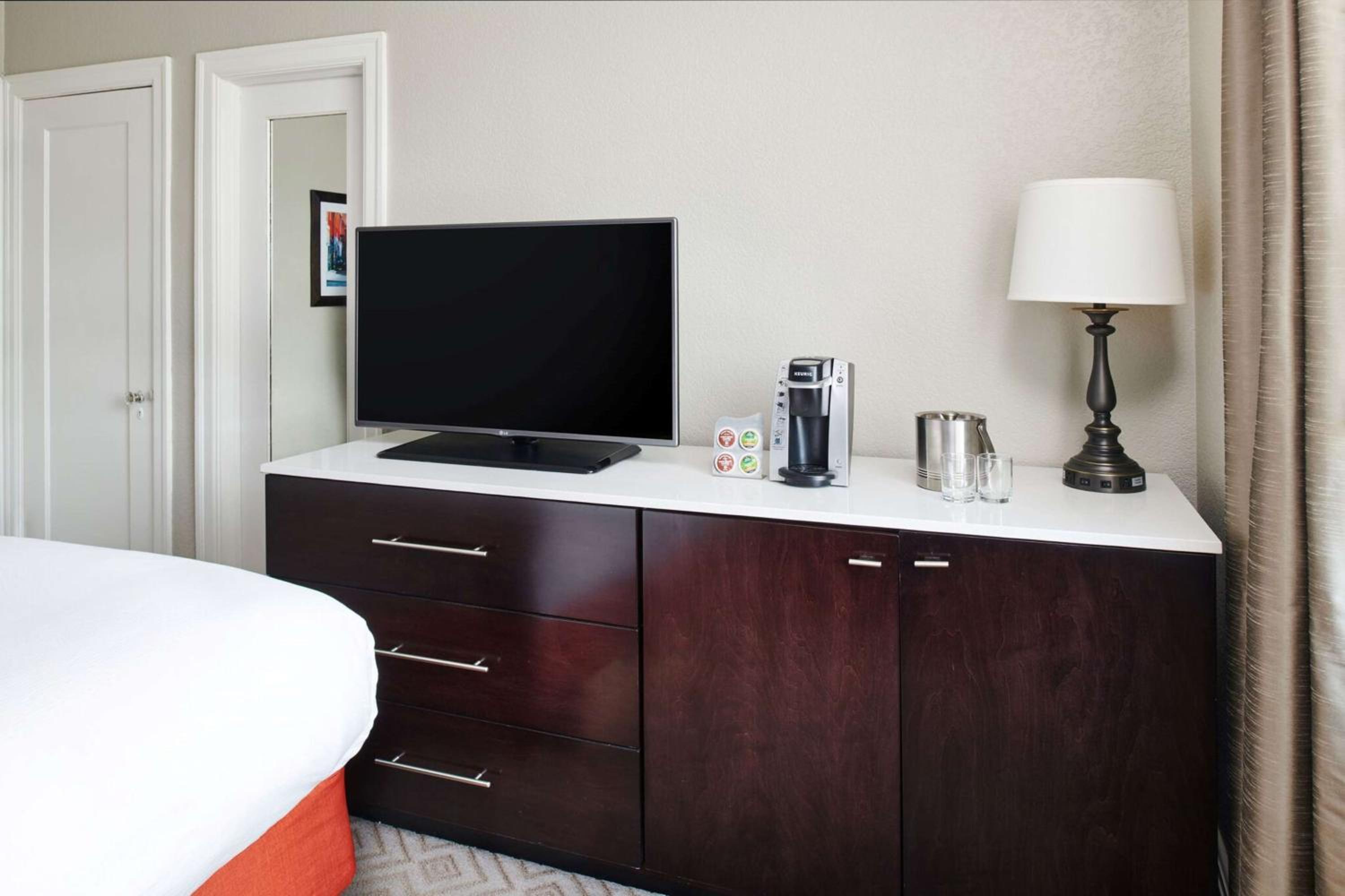 Standard Double Room - Photo 3