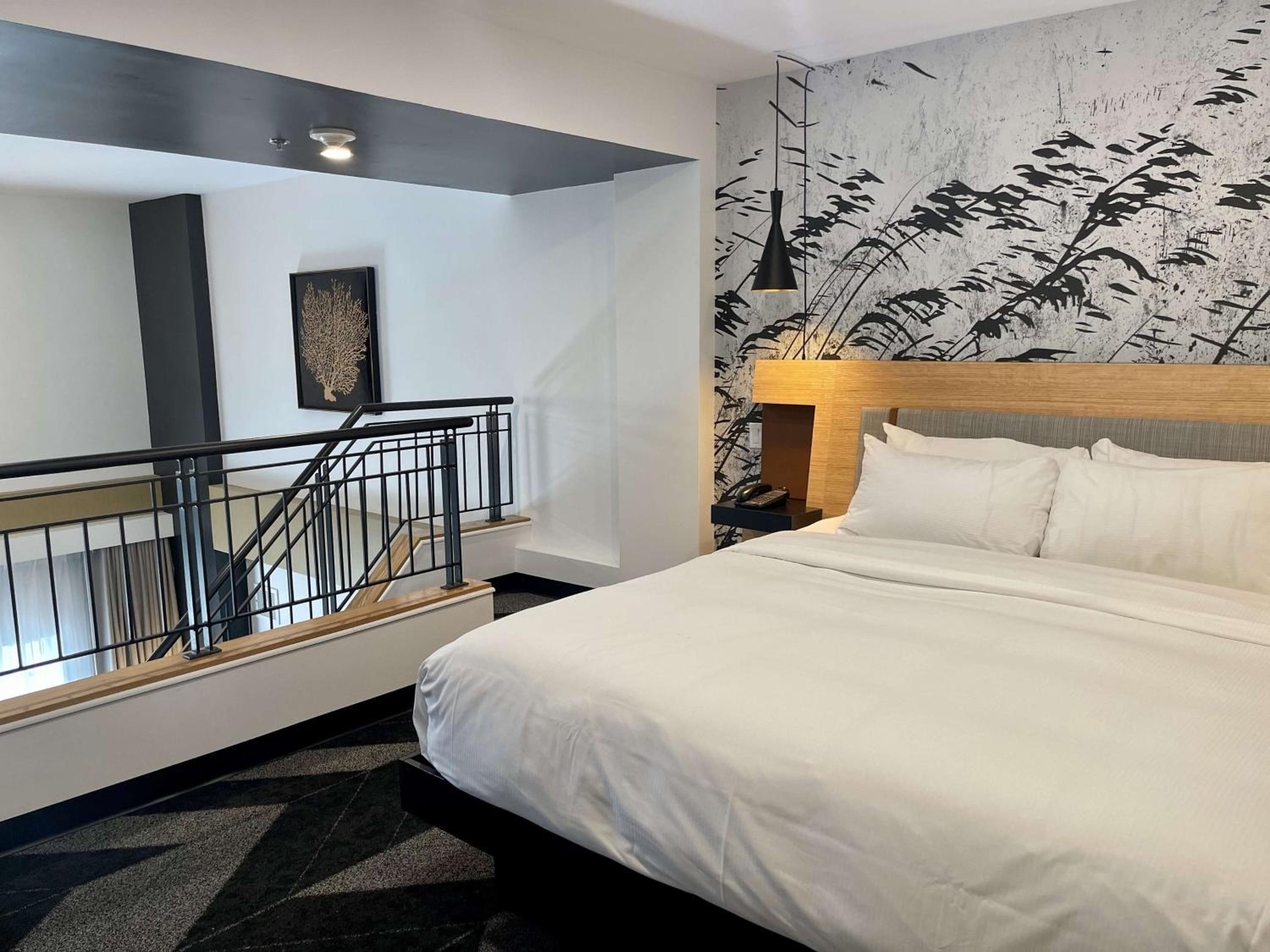 Two-Bedroom Loft Suite with Golf View - Photo 1