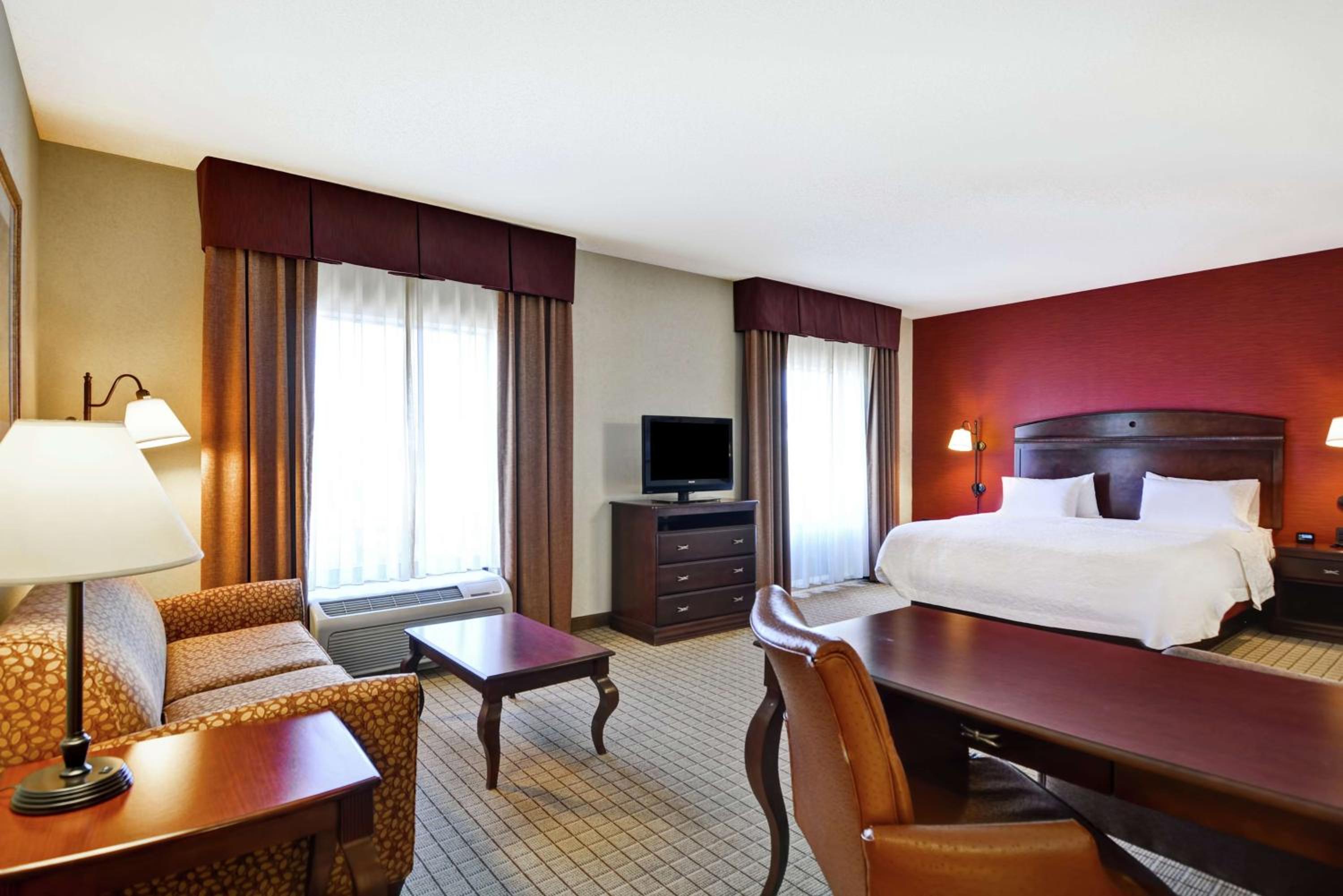 King Studio Suite - Non-Smoking - Photo 1