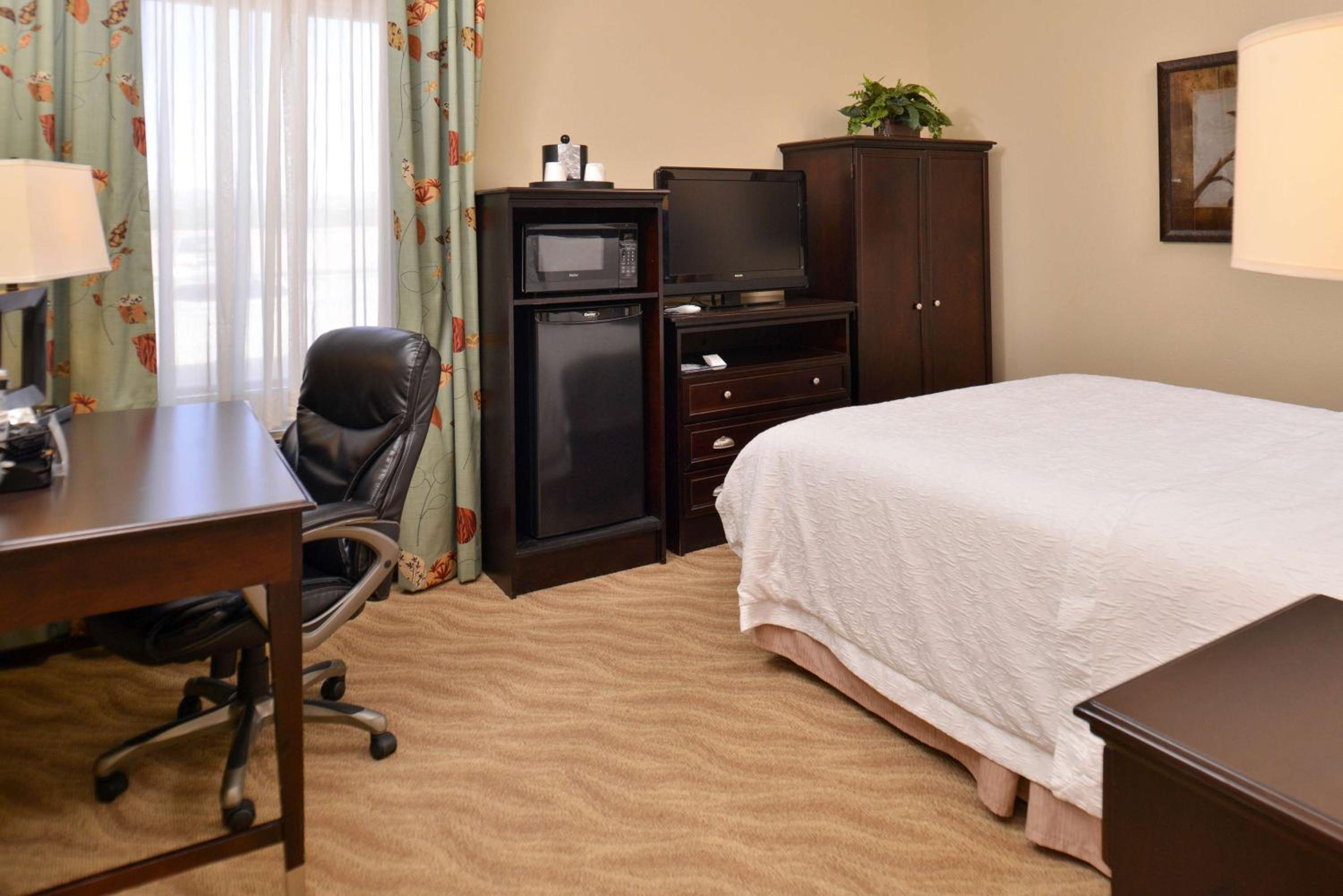 Queen Room - Photo 4