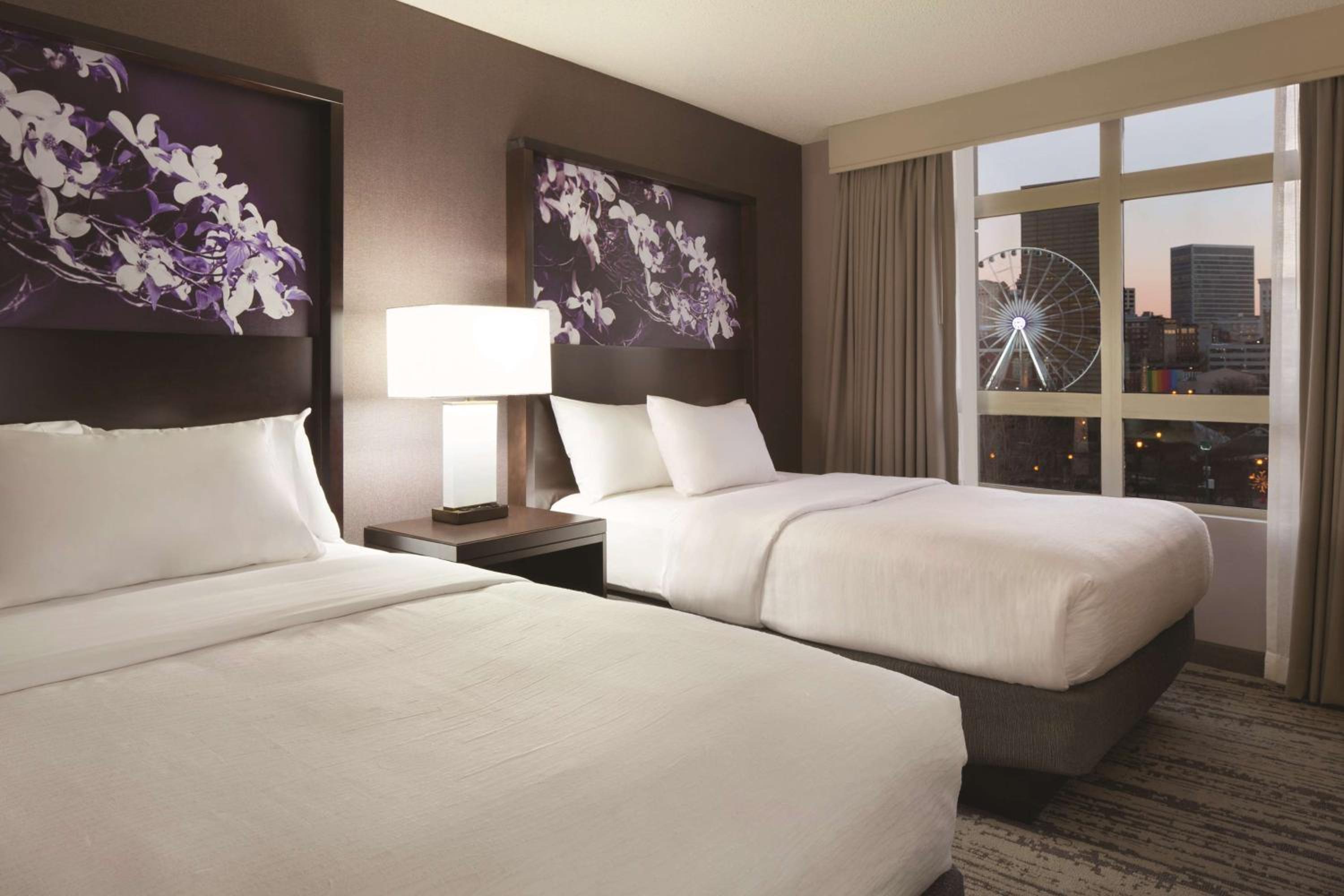 Suite with Two Double Beds and Park View - Photo 5