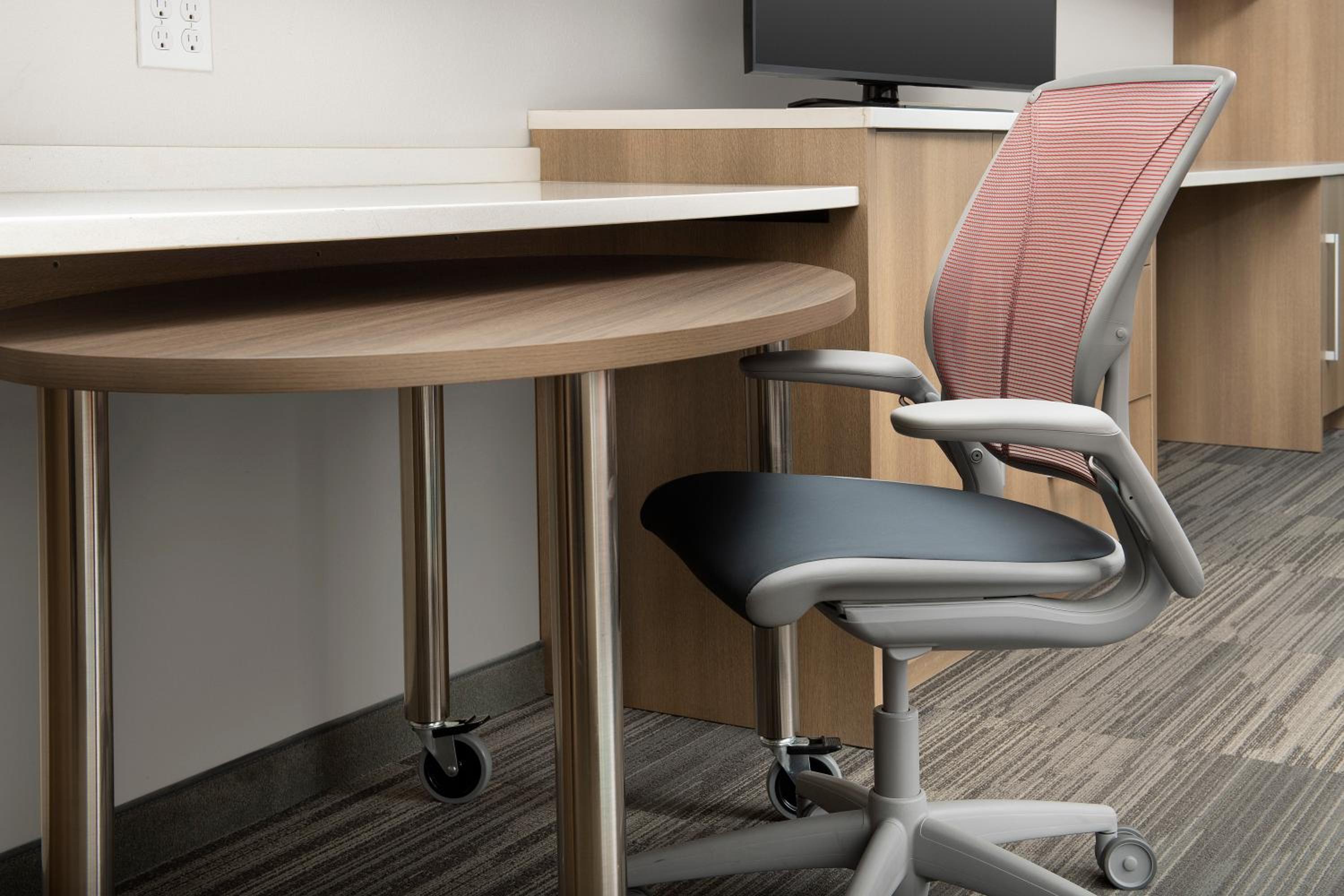 King Studio Suite - Hearing Access/Non-Smoking