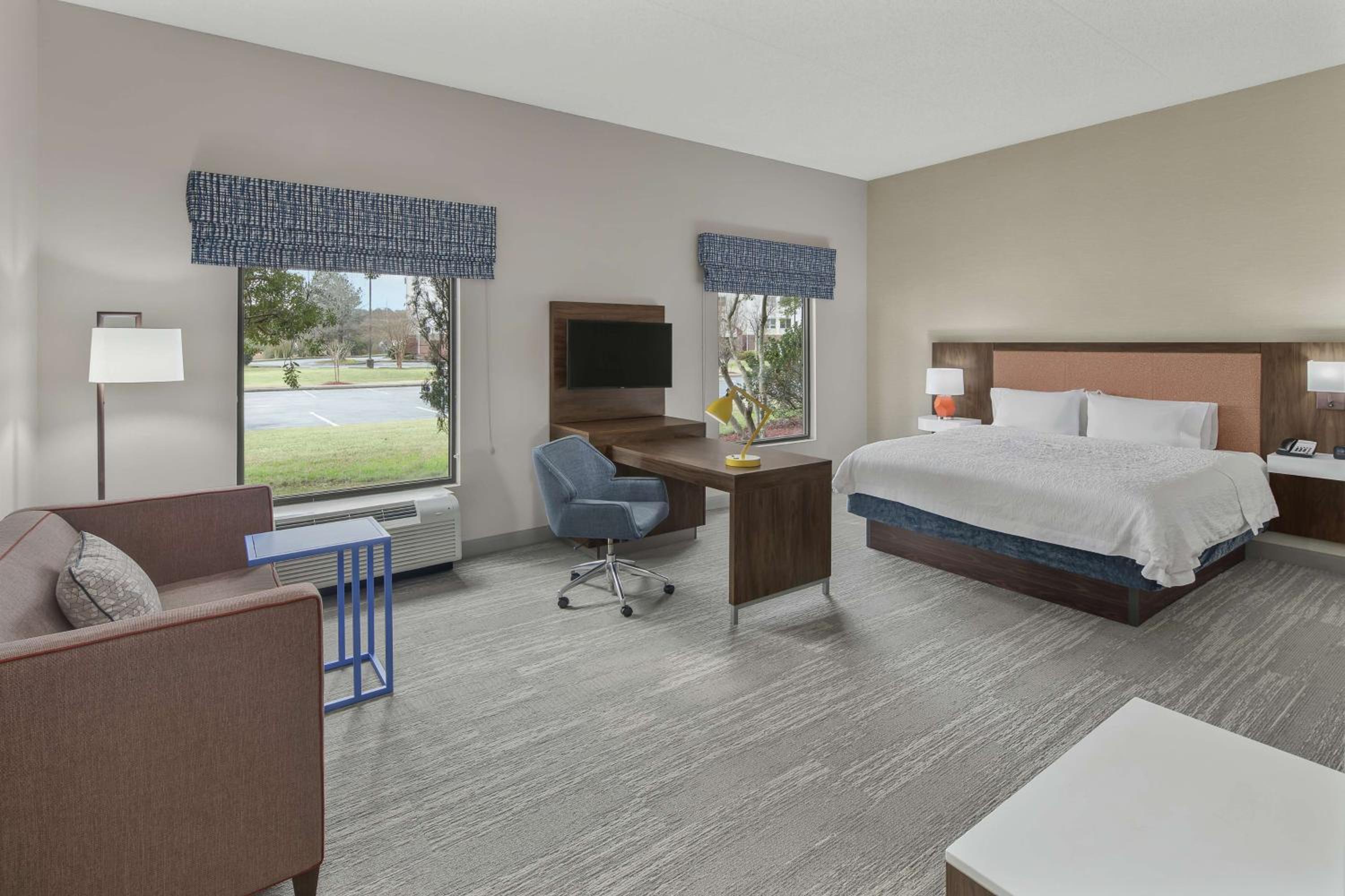 King Studio Suite - Non-Smoking - Photo 1