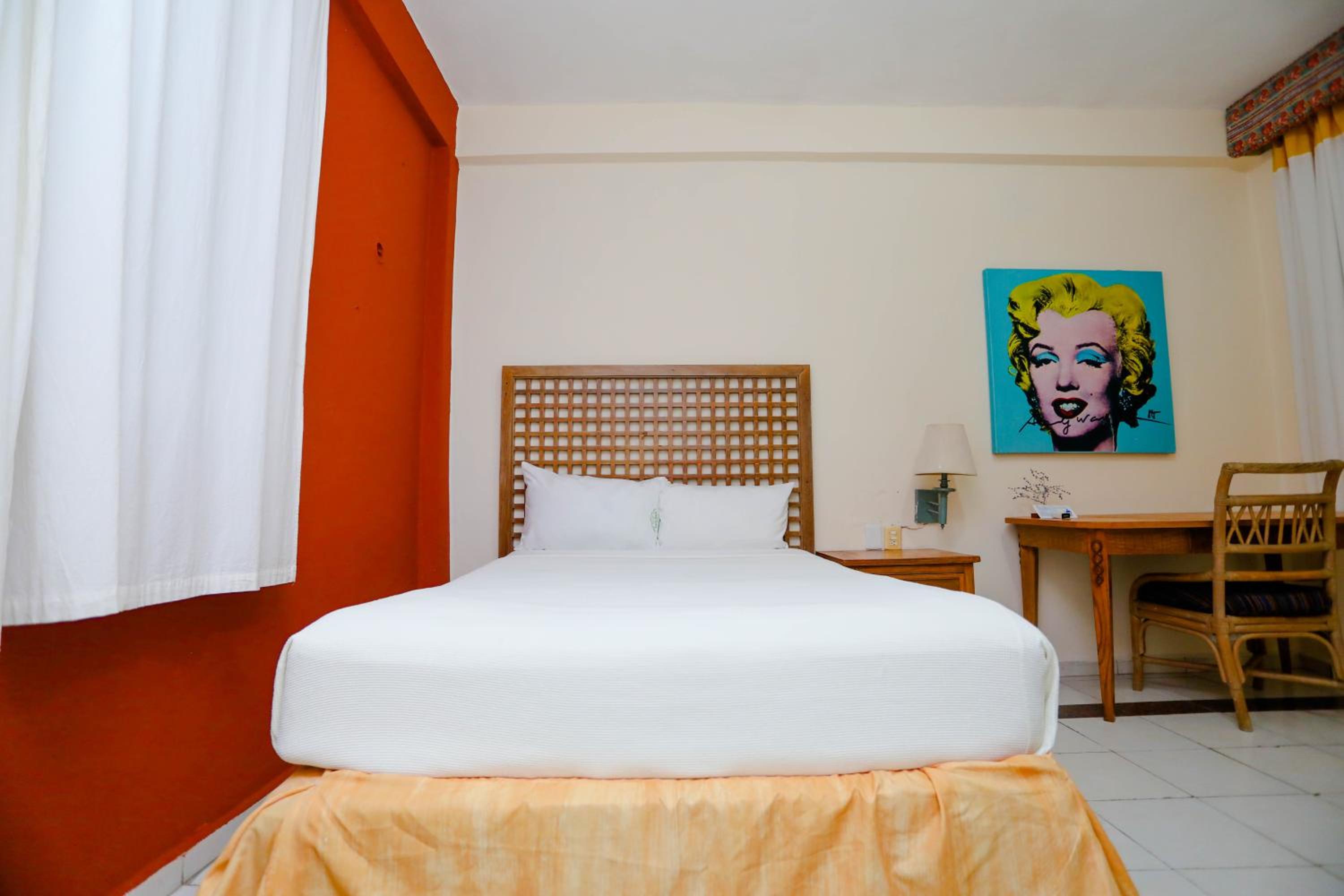 Superior Queen Room