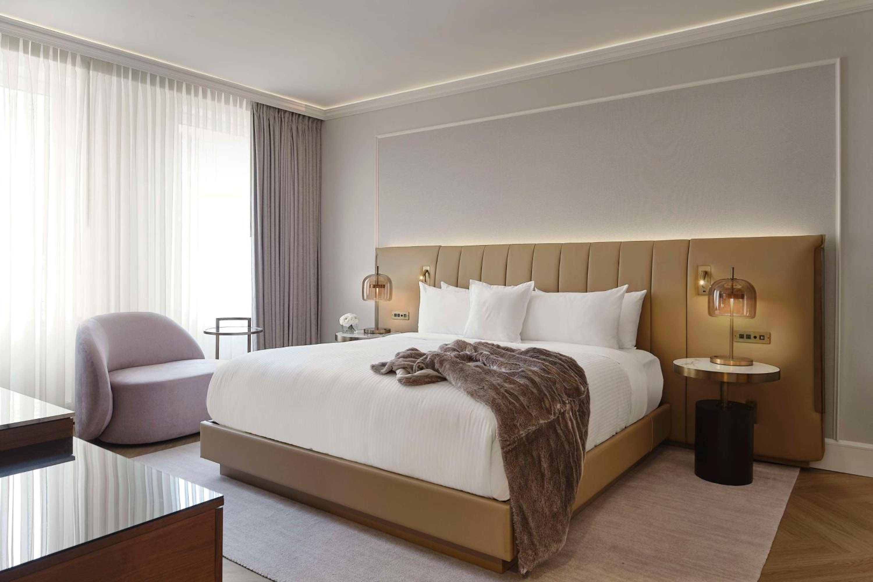 King Apartment Suite - Photo 4