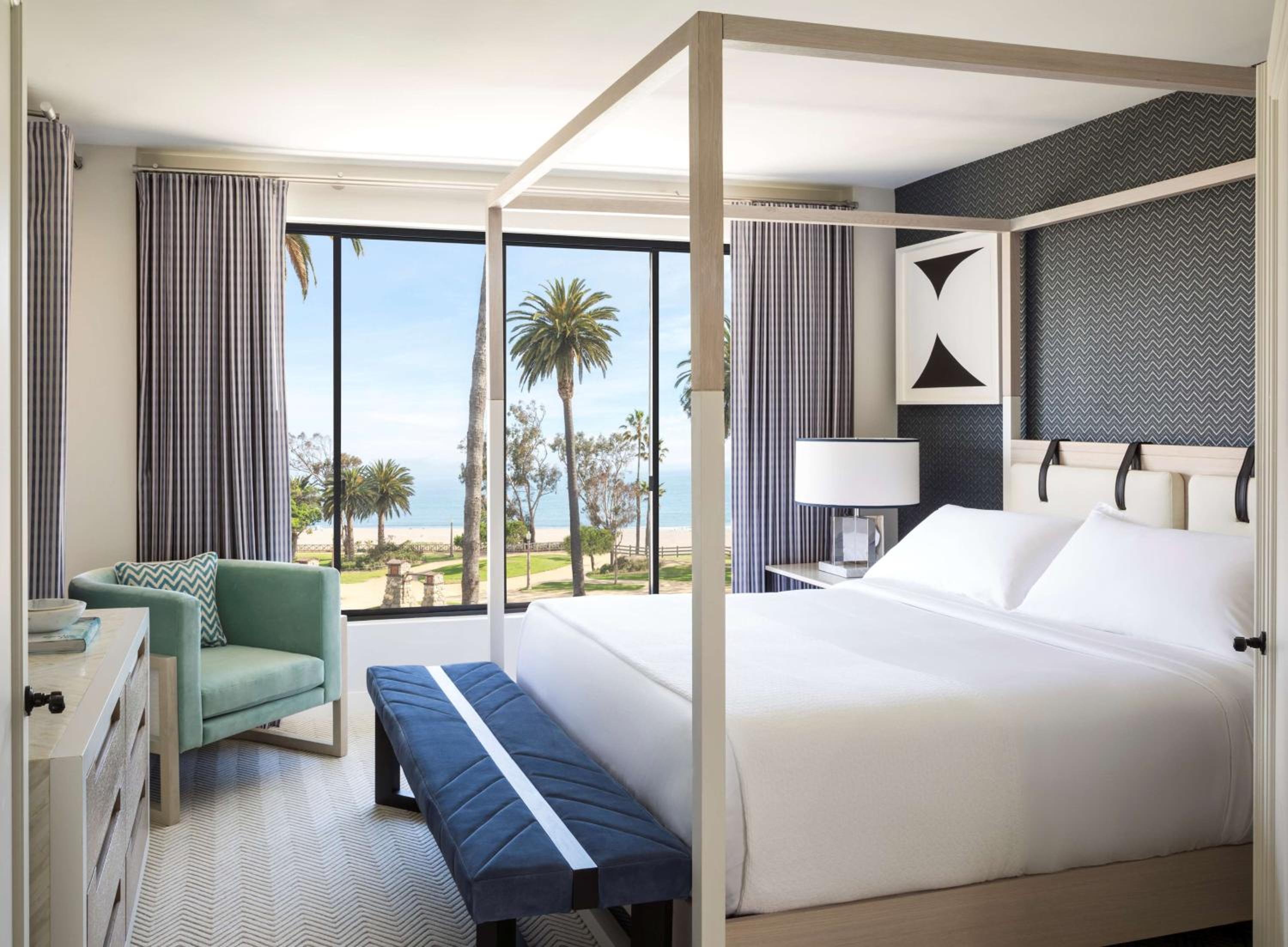 Oceanfront Signature Suite