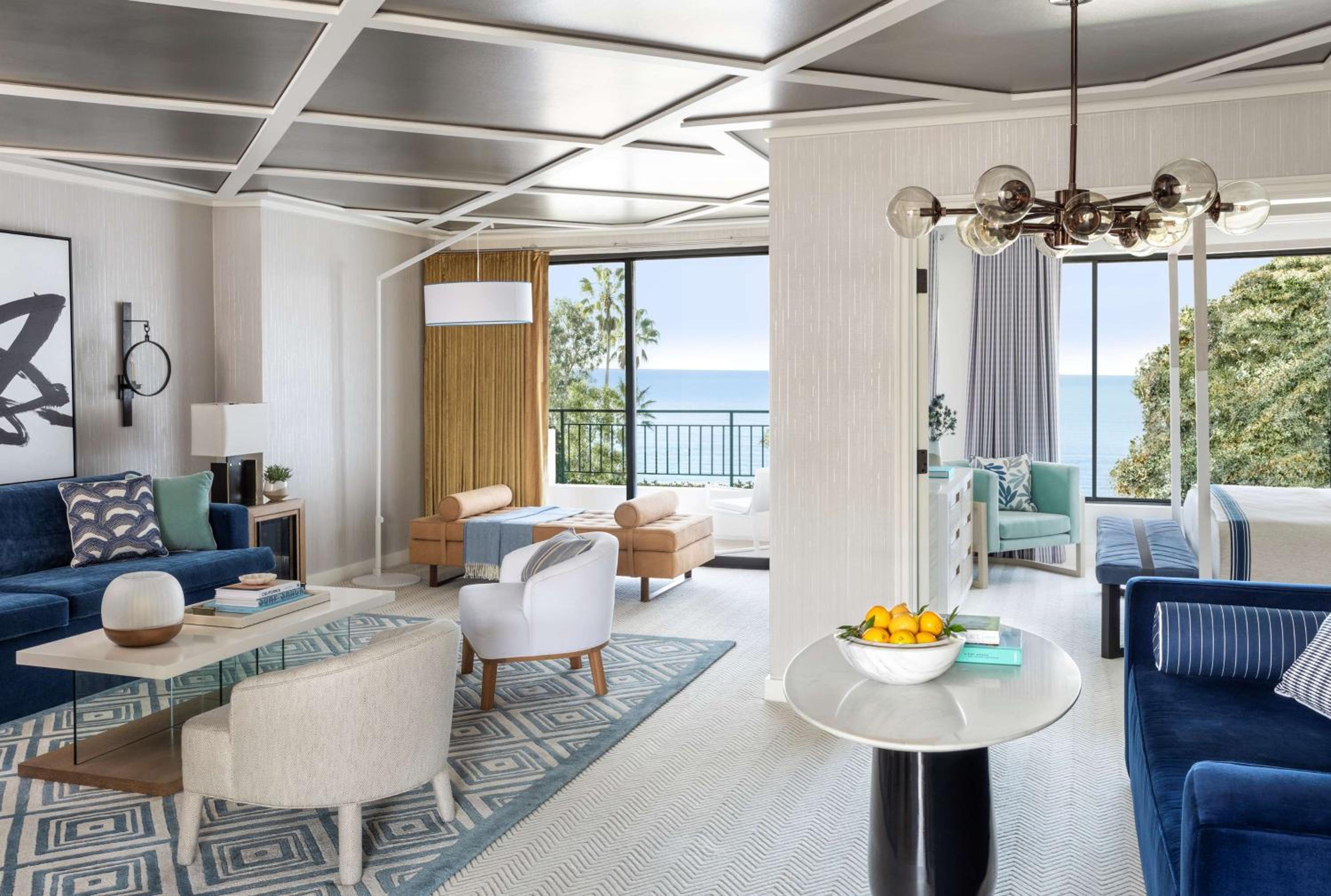 Oceanfront Signature Suite