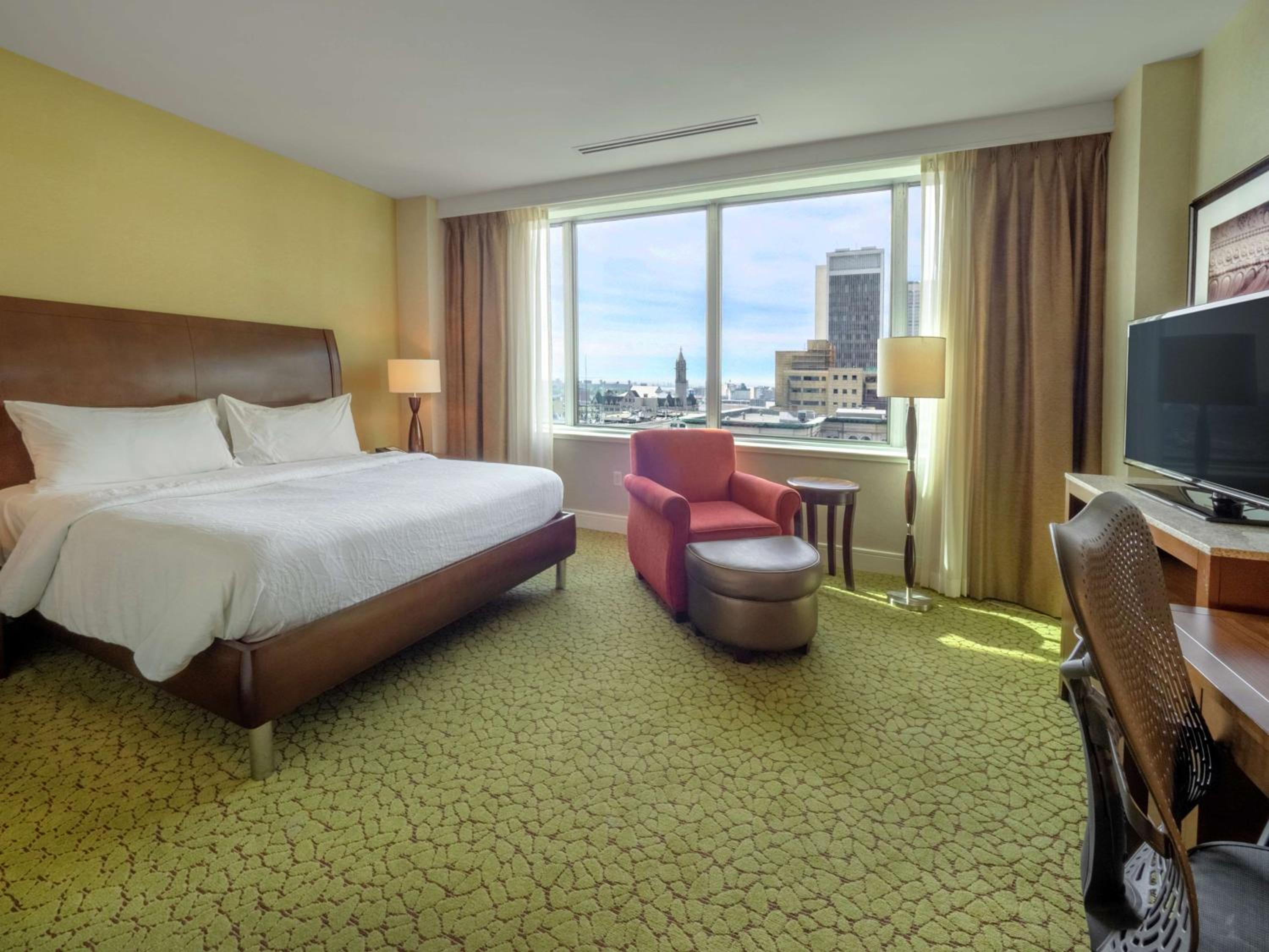 King Room - Disability Access/Non-Smoking City View photo 3